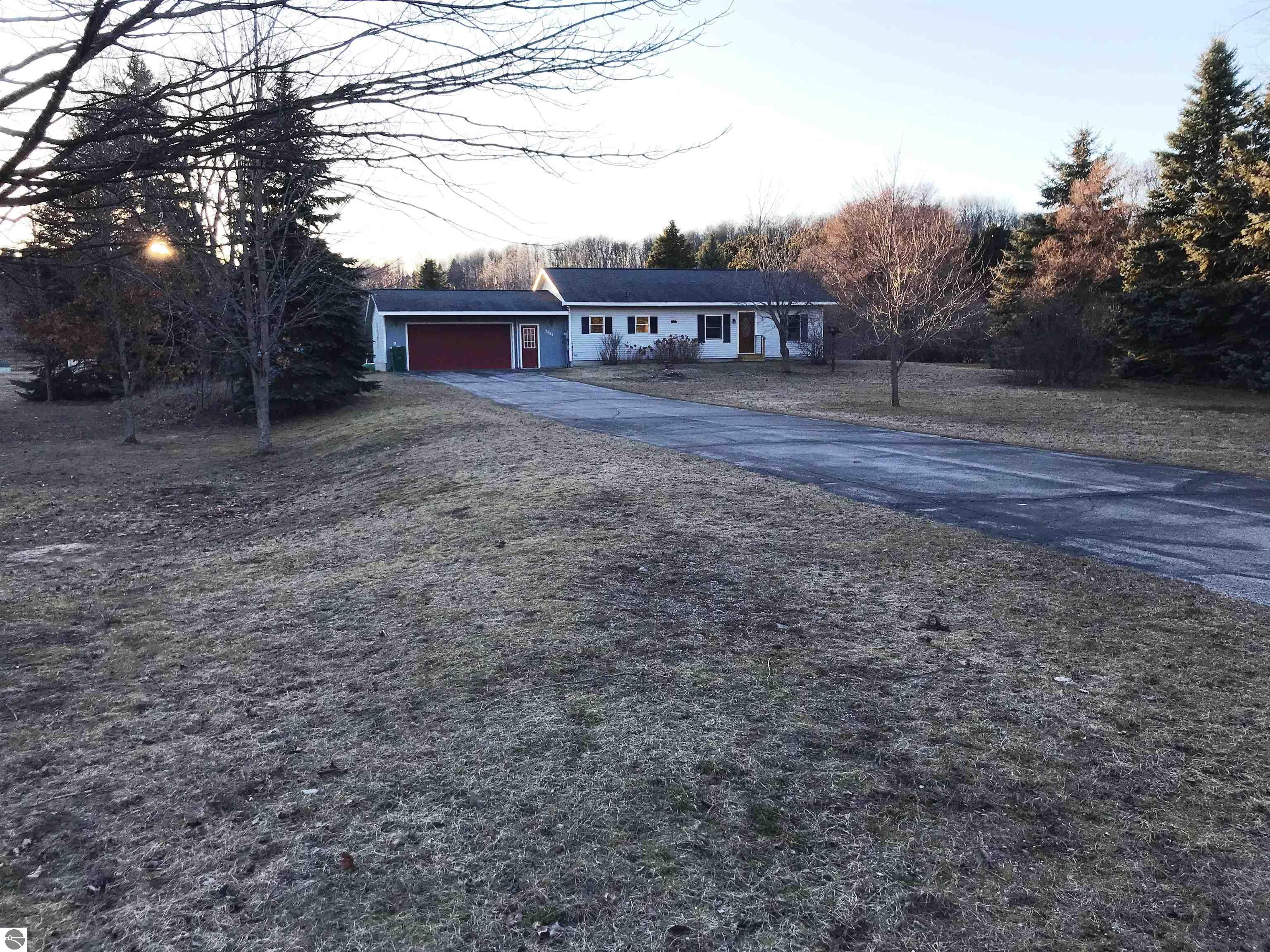 2084 S Pine View Road