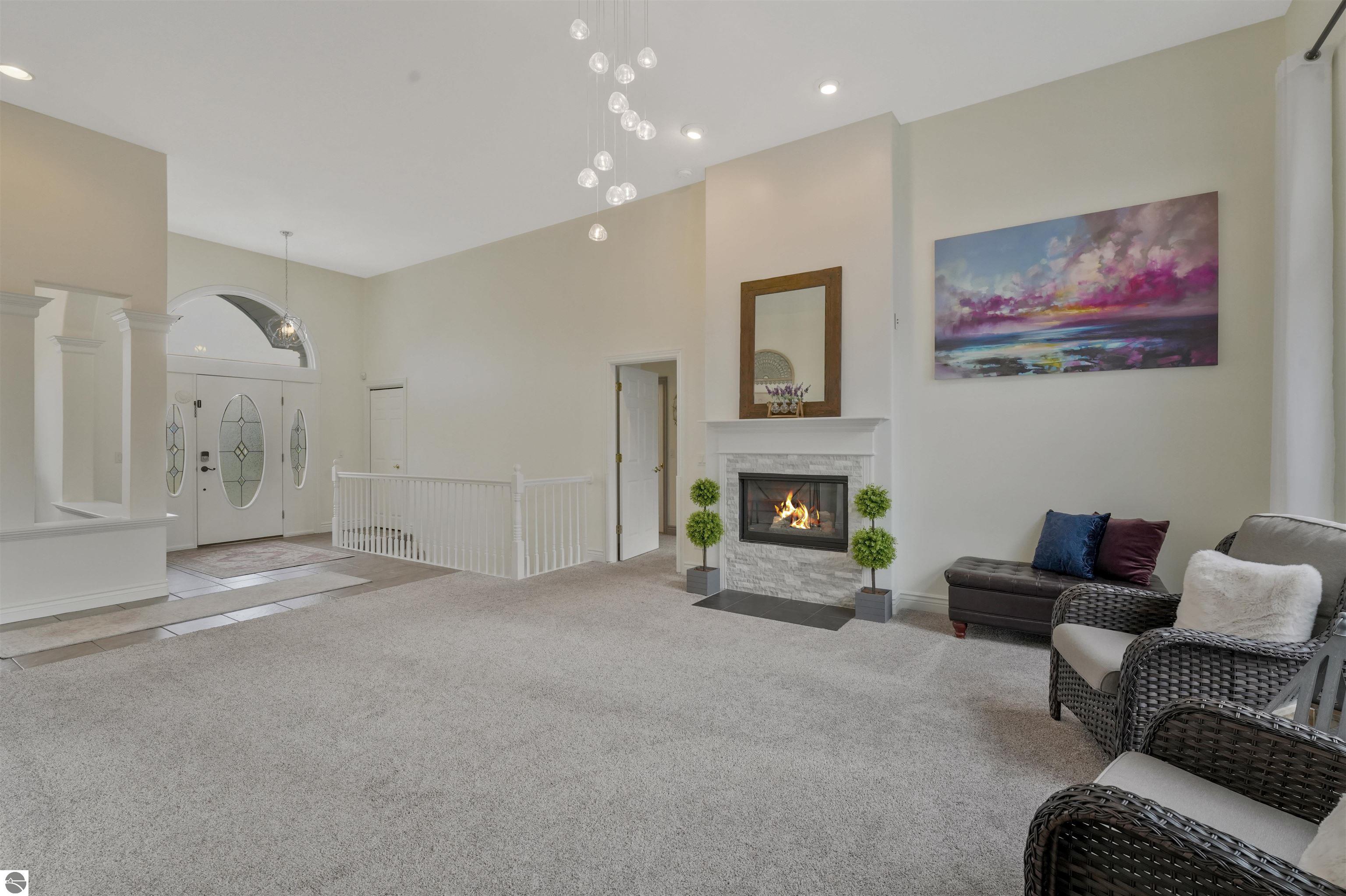 4099 Hidden Creek