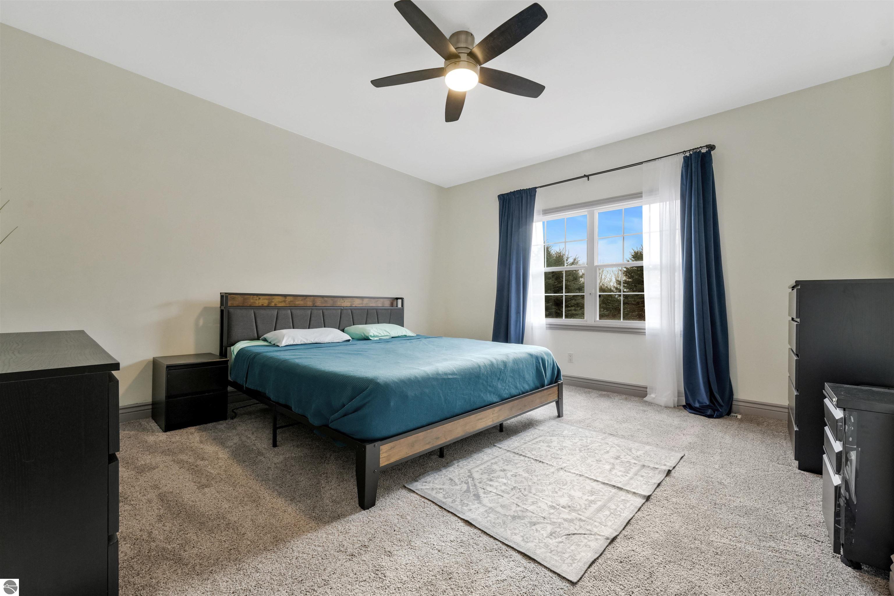 4099 Hidden Creek