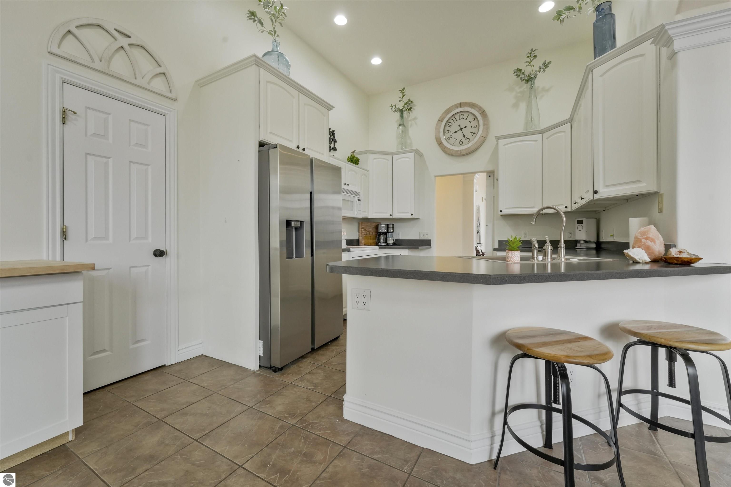 4099 Hidden Creek