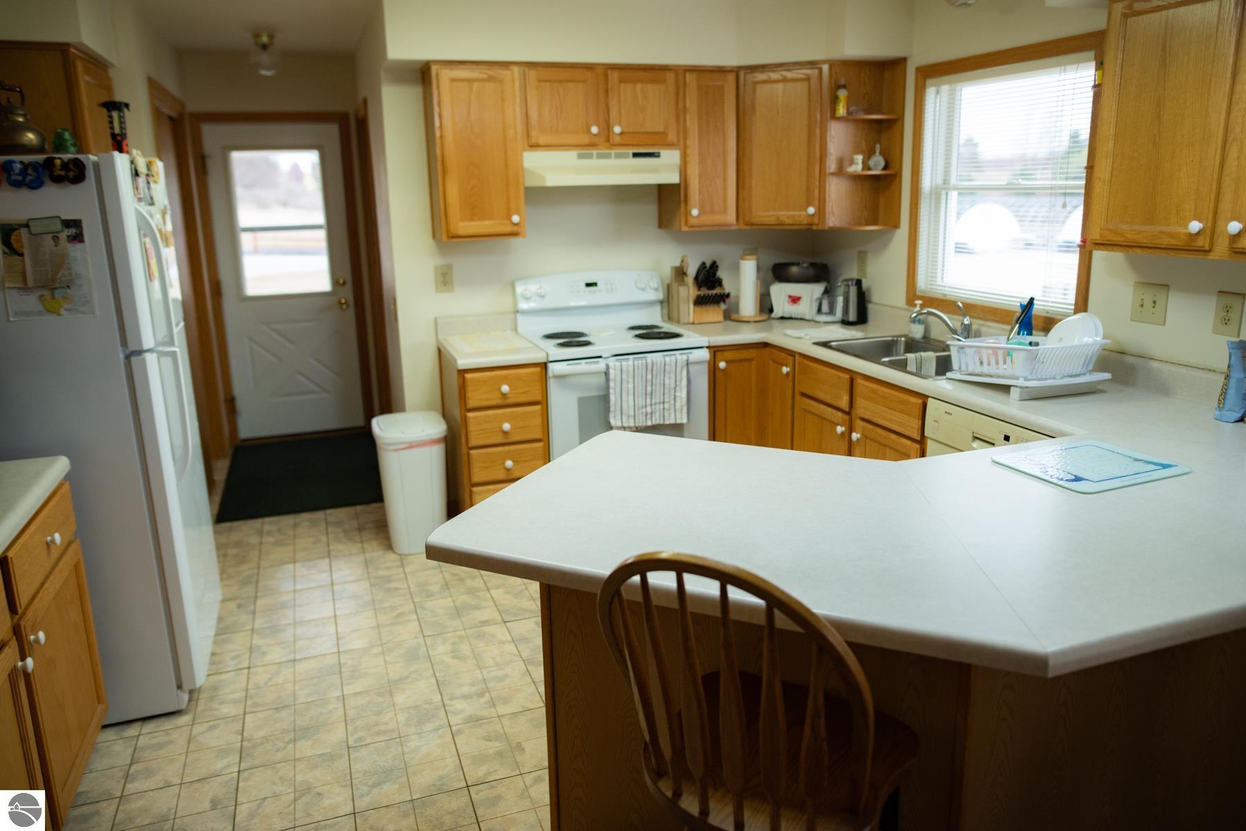 3582 S Good Harbor Trail