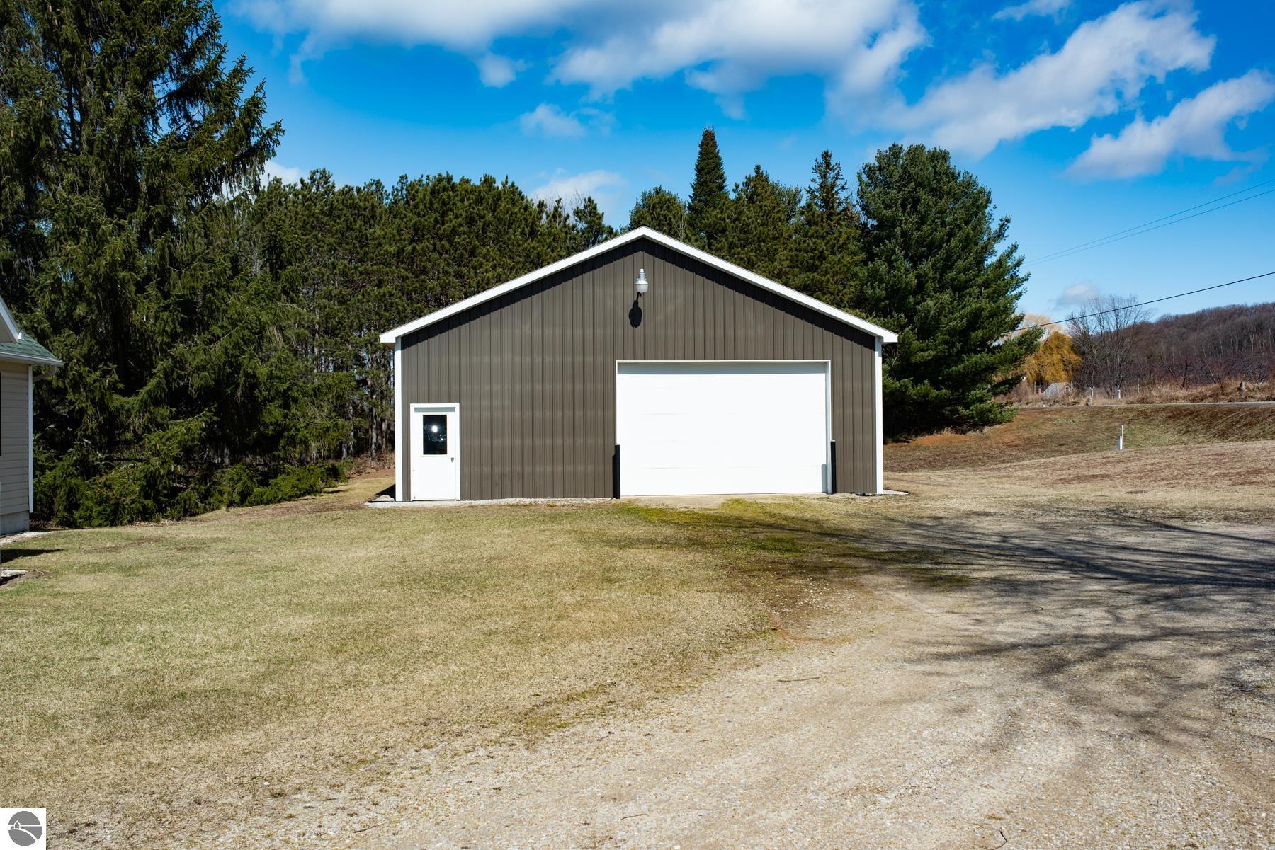 3582 S Good Harbor Trail
