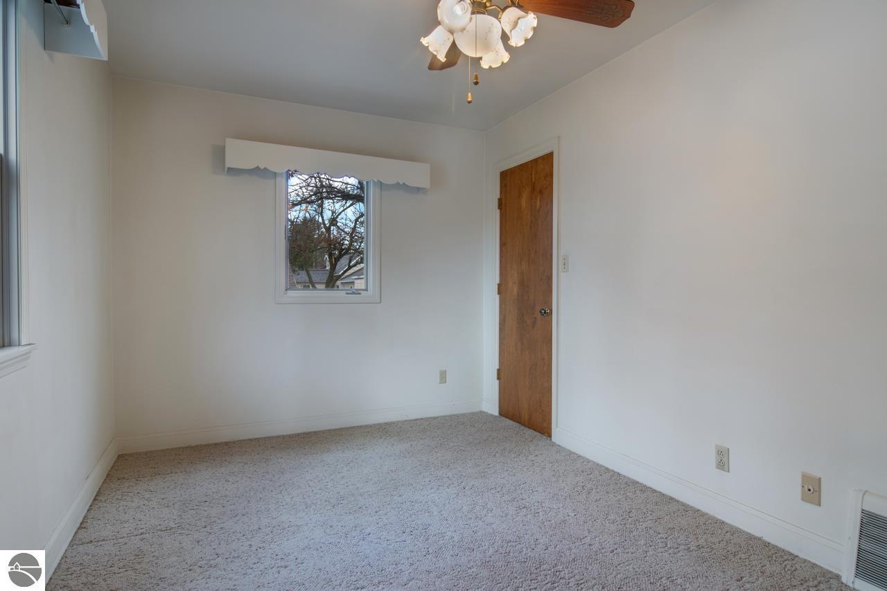 116 E Fifteenth Street