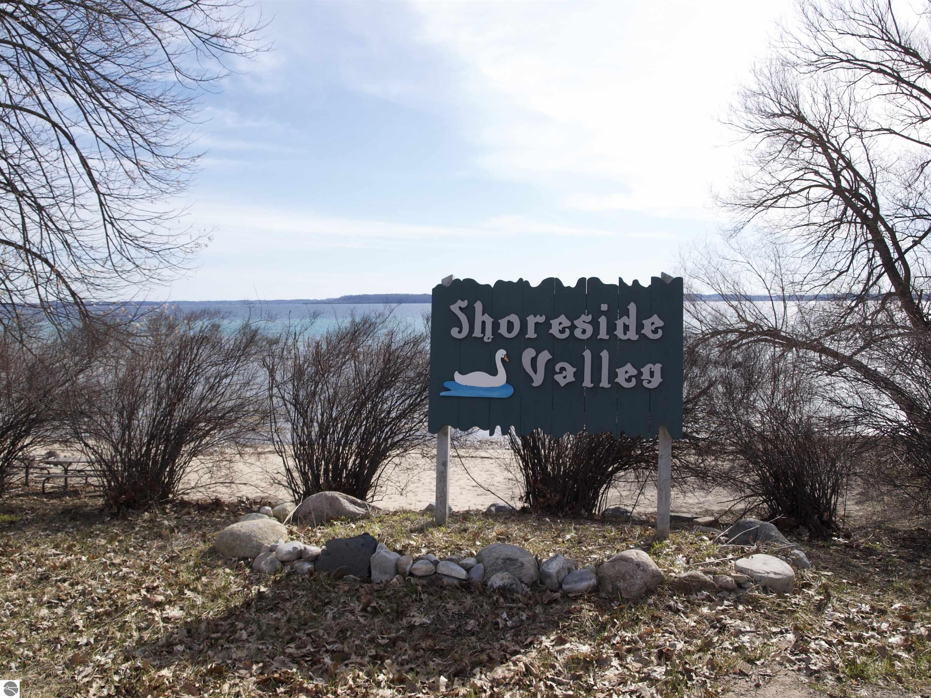 10161 E Shoreside Court
