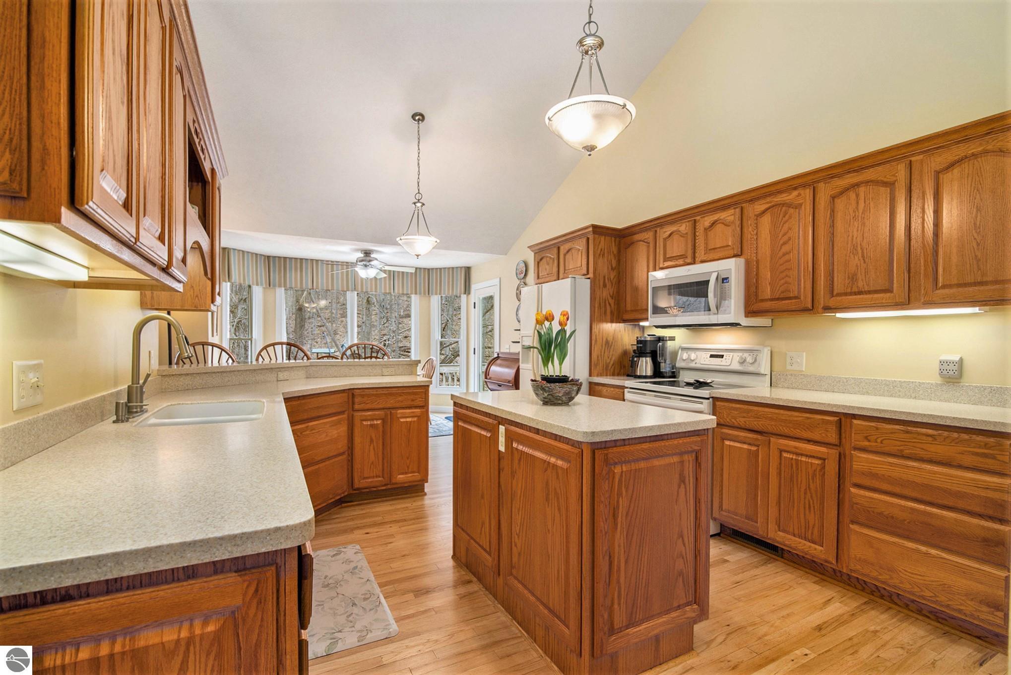 3724 Woodside Drive