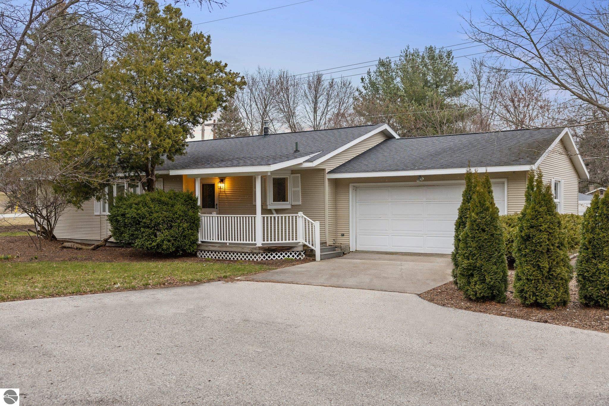 1331 N Orchard Drive