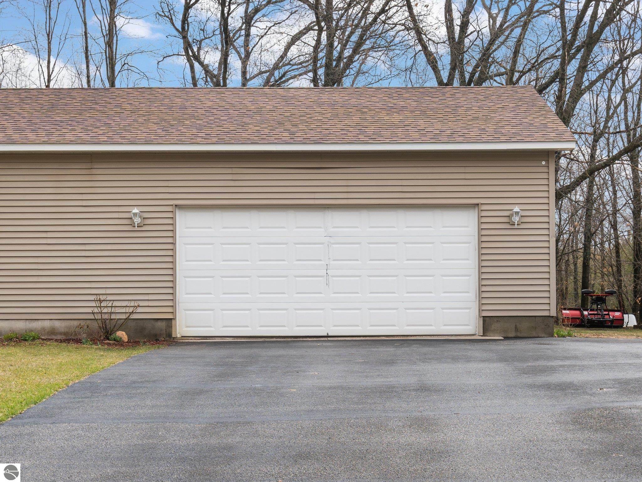 10077 Betsie Creek Drive