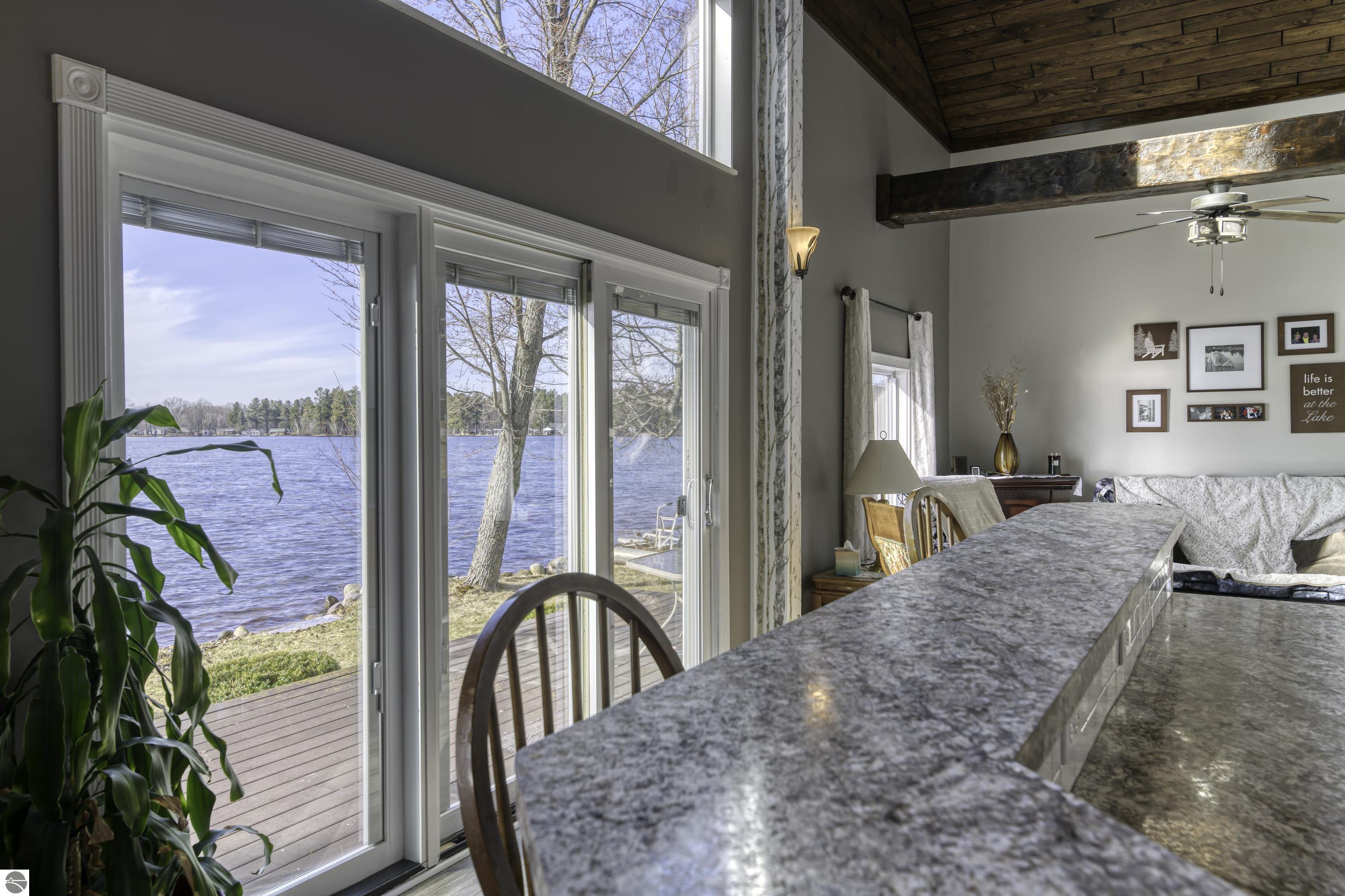 919 Lake Drive
