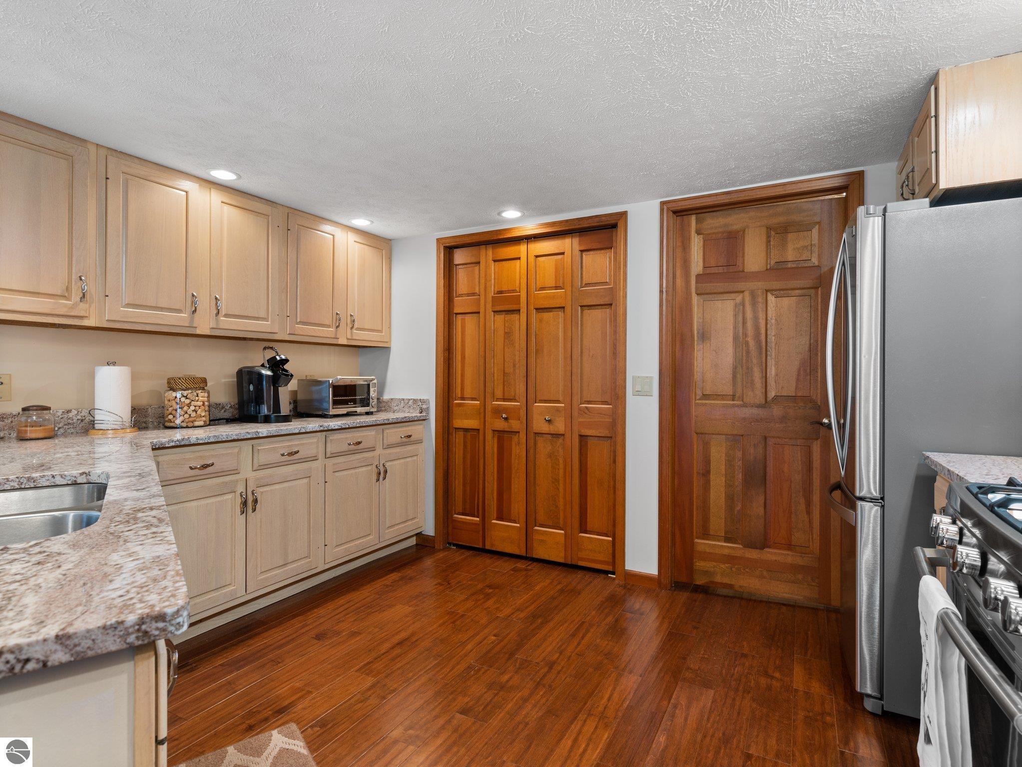 6309 Summit Court