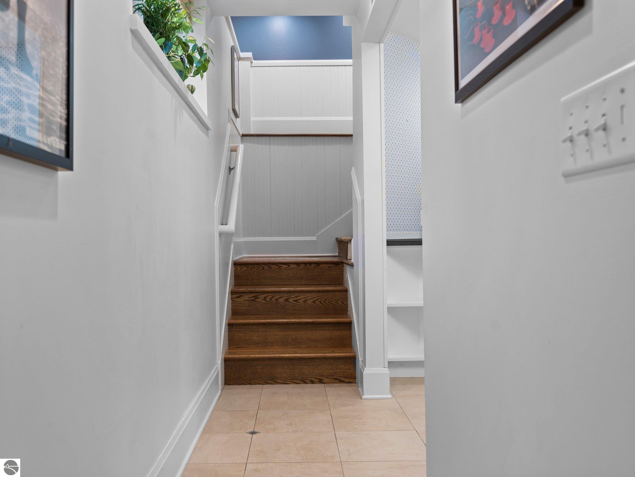 512 Sixth Street