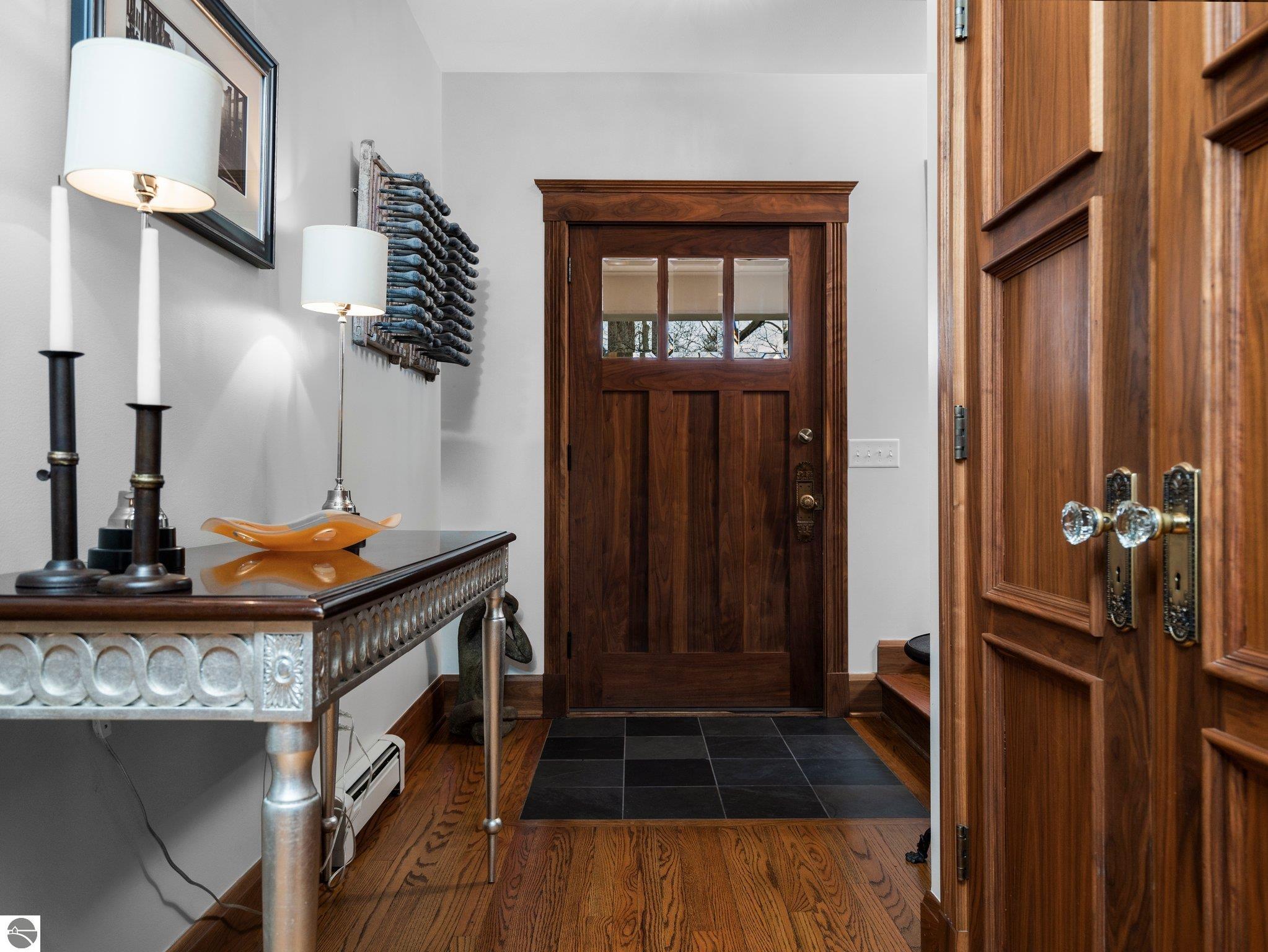 512 Sixth Street