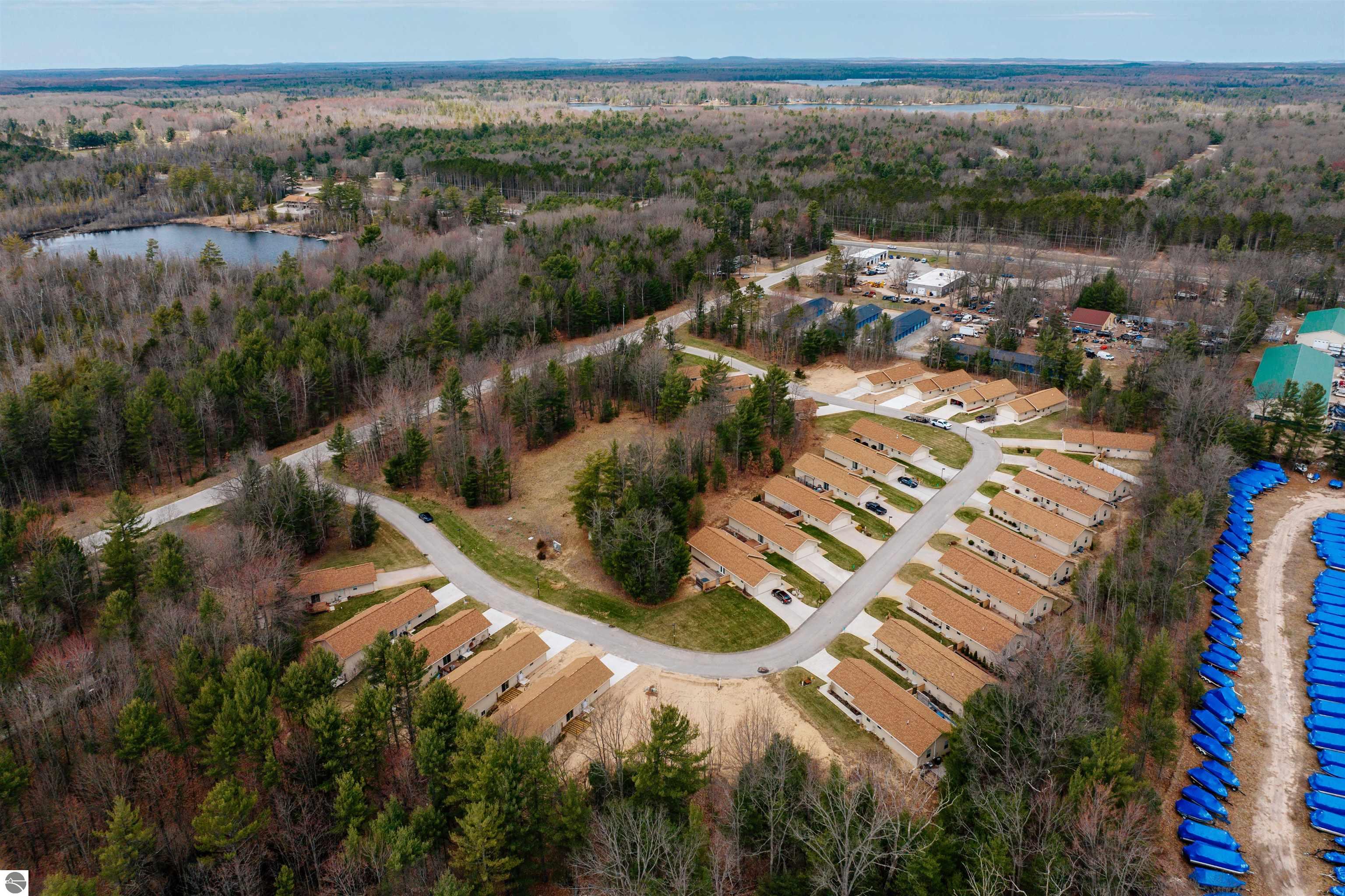 9778 Deer Track Court # 4