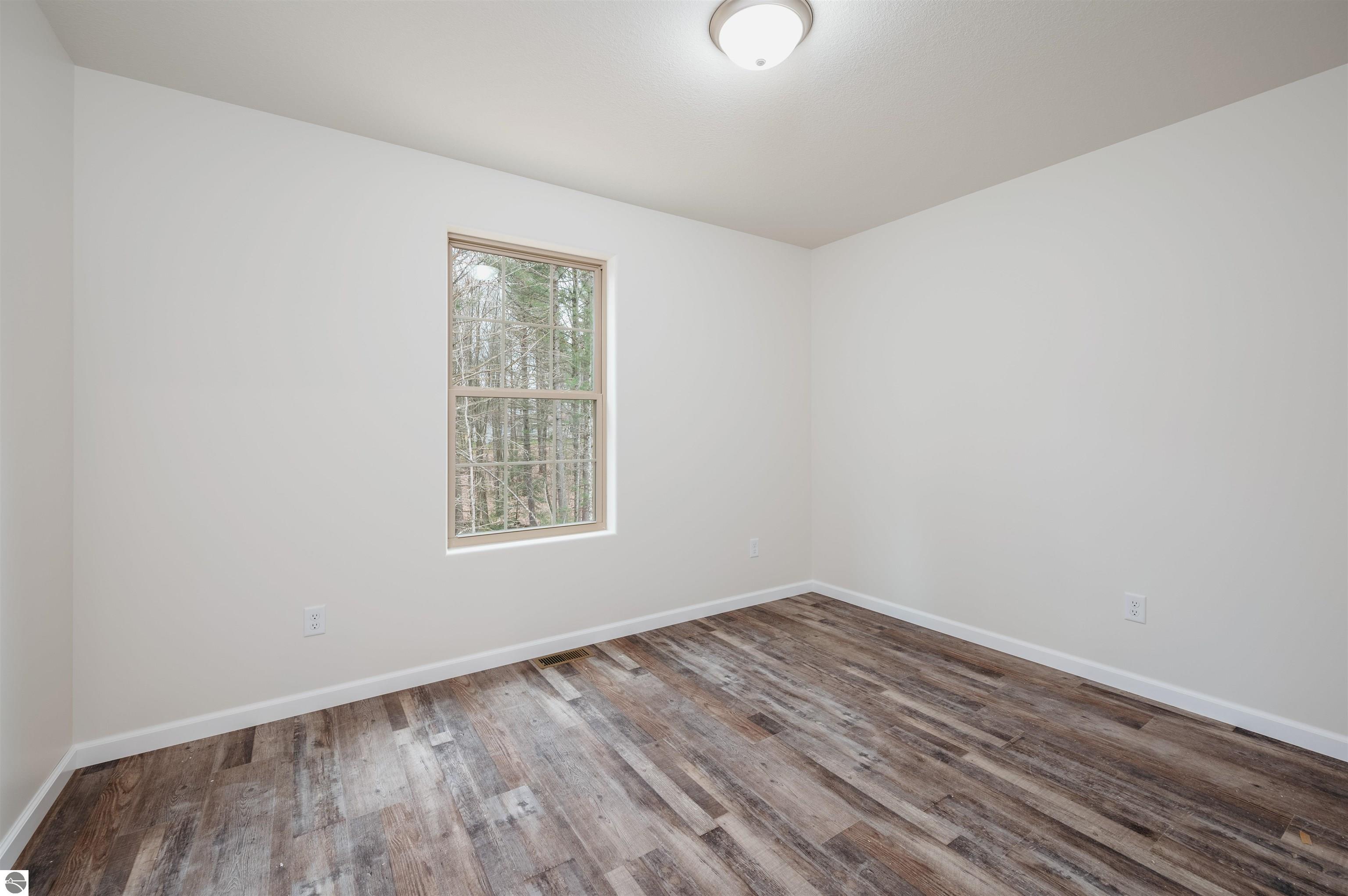 9778 Deer Track Court # 4