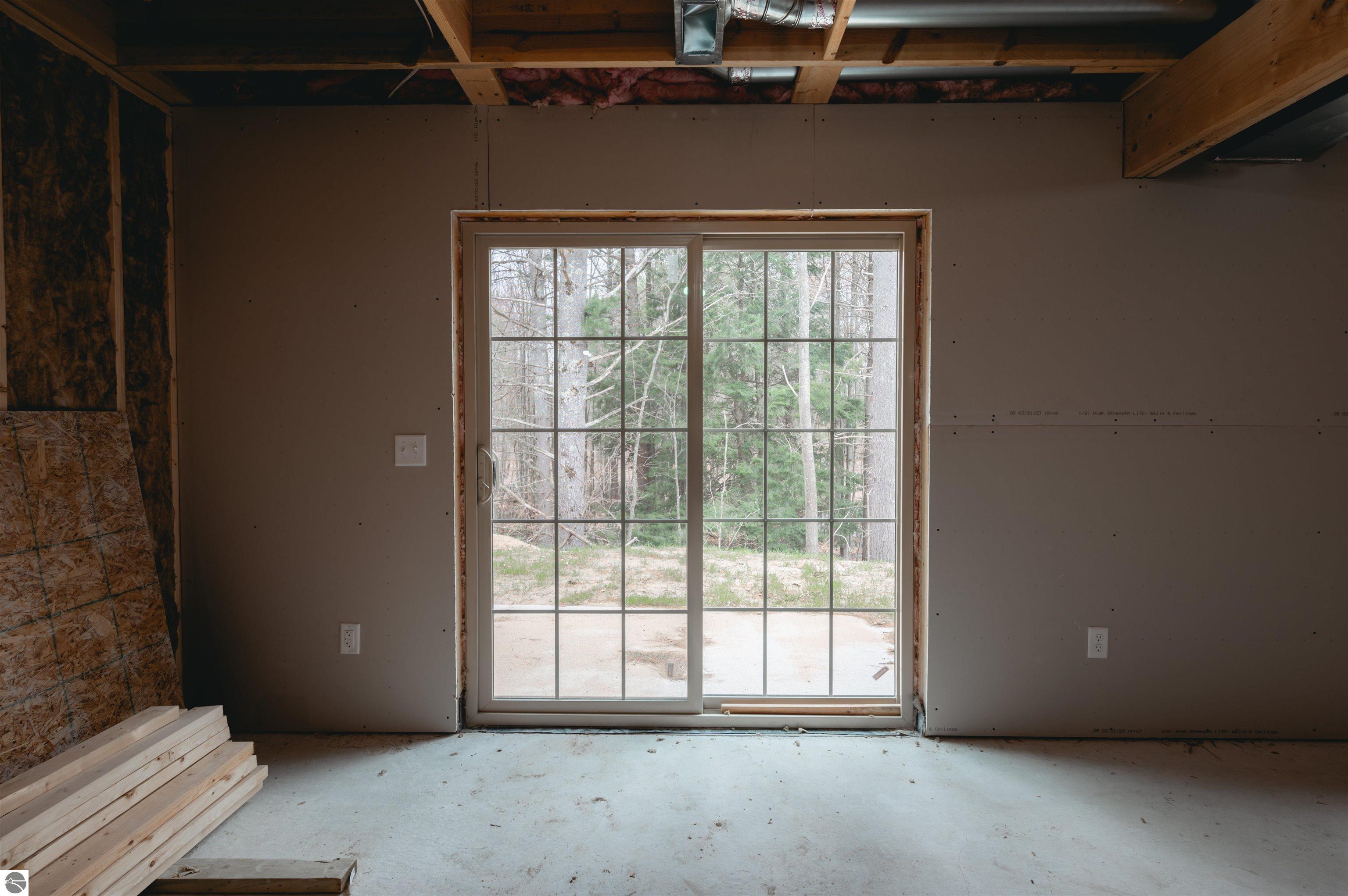 9778 Deer Track Court # 4