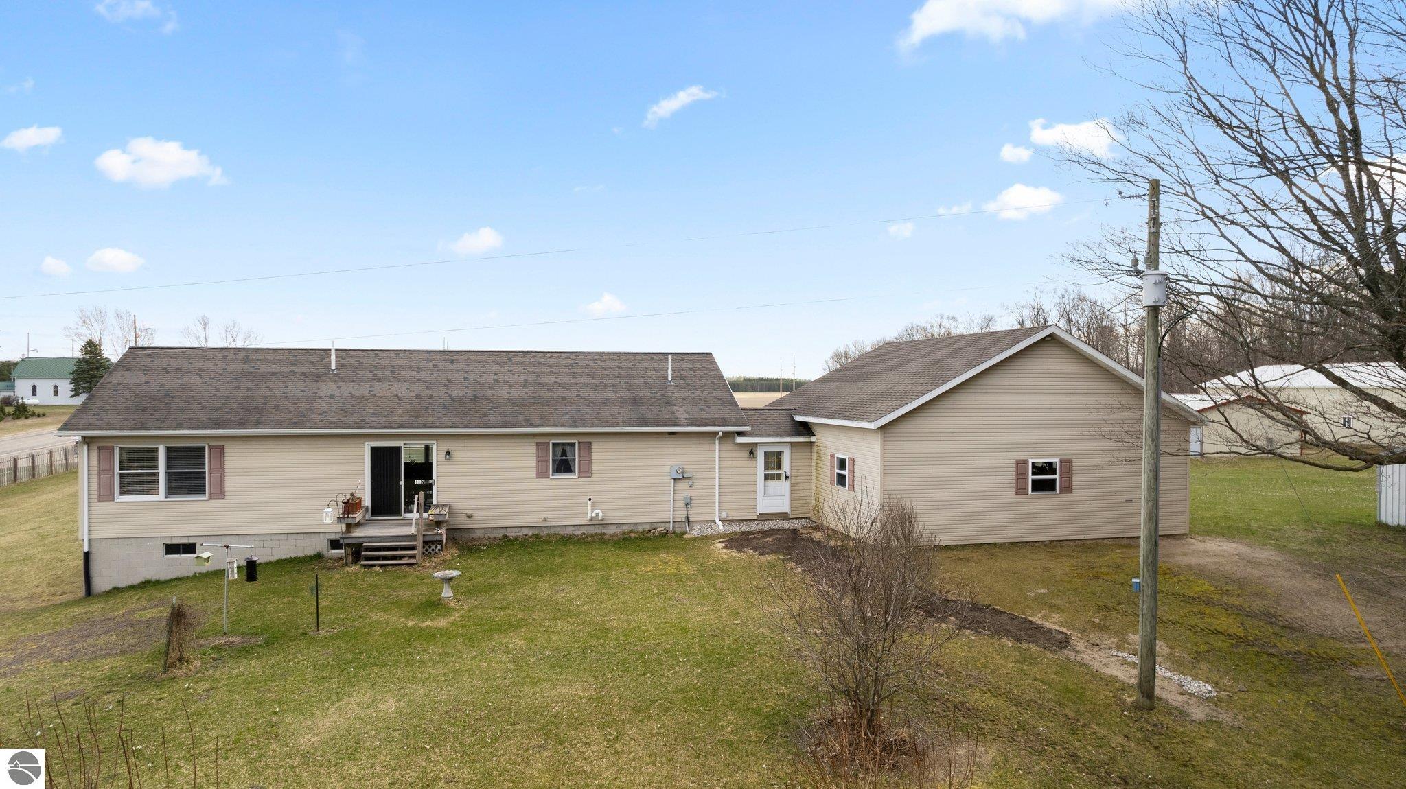2189 Boardman Road