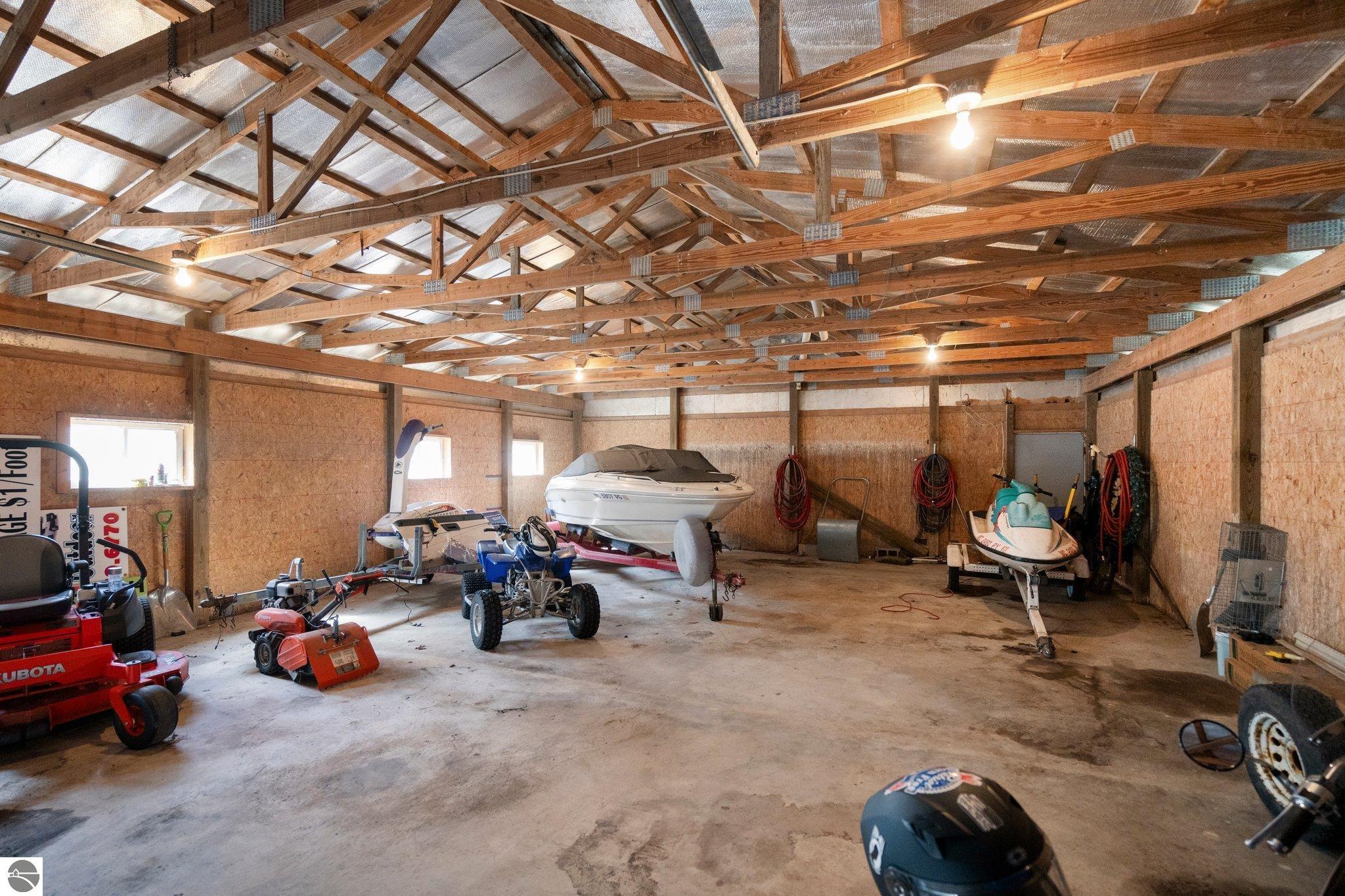 2189 Boardman Road