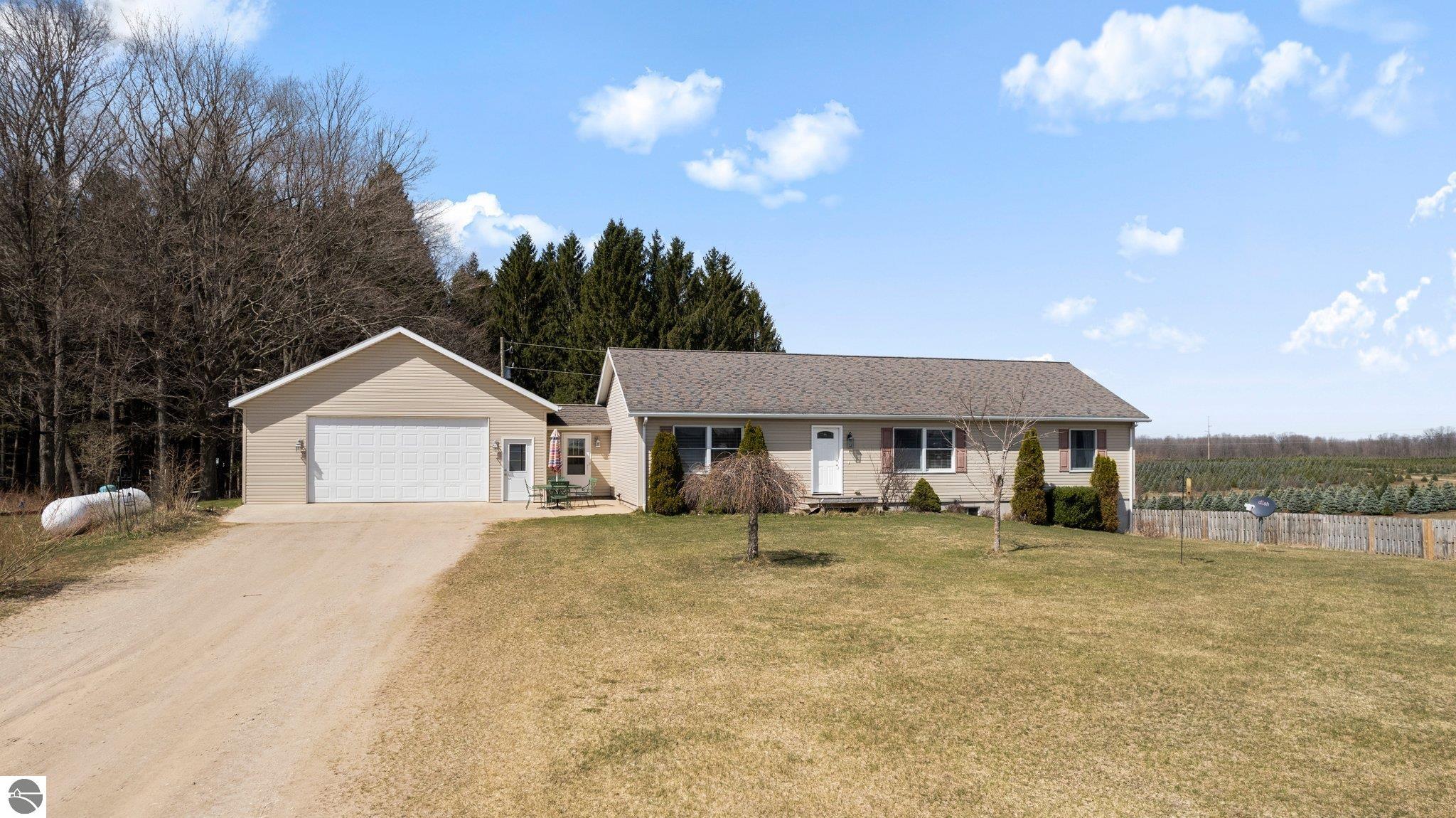 2189 Boardman Road