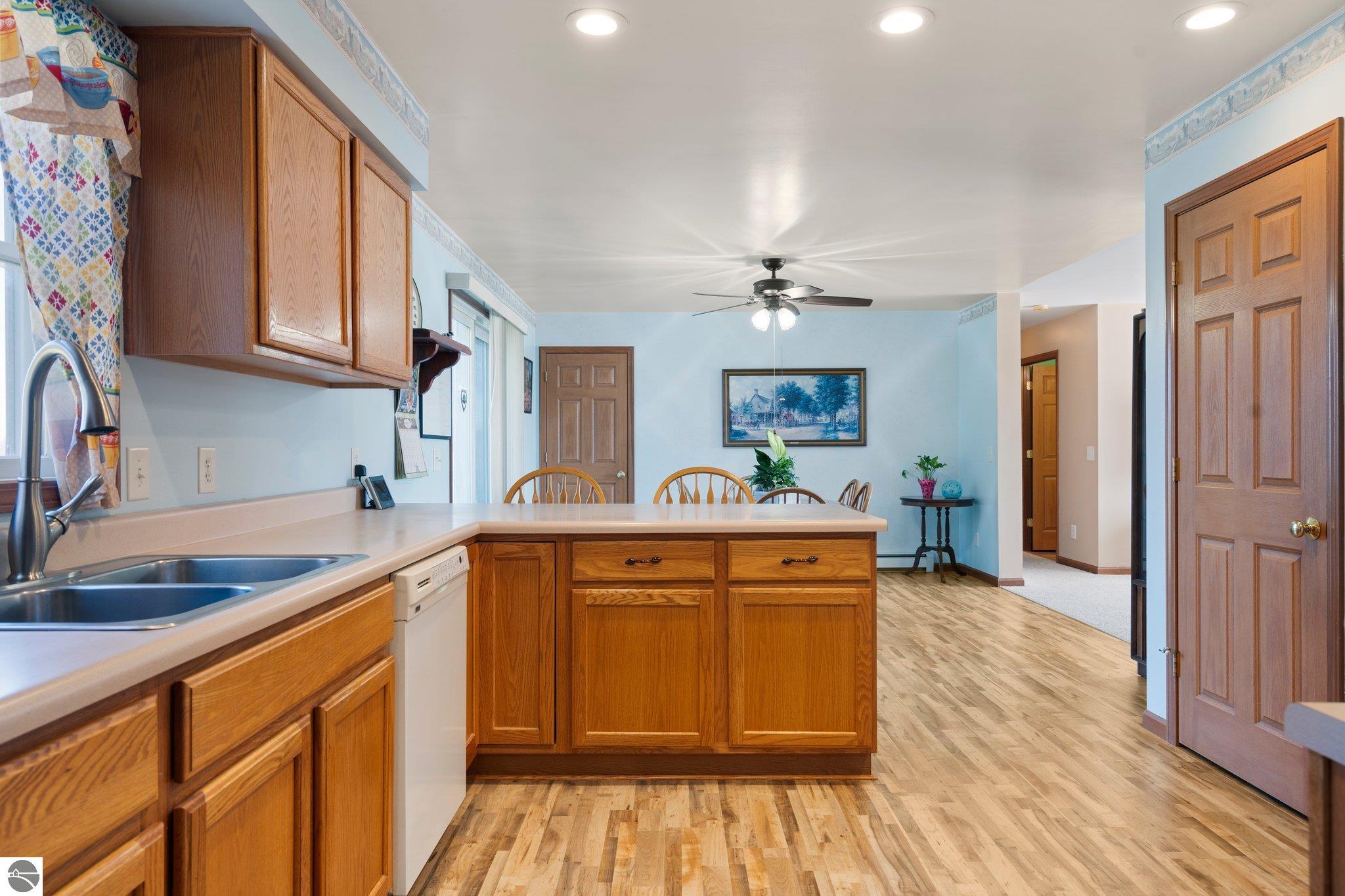 2189 Boardman Road
