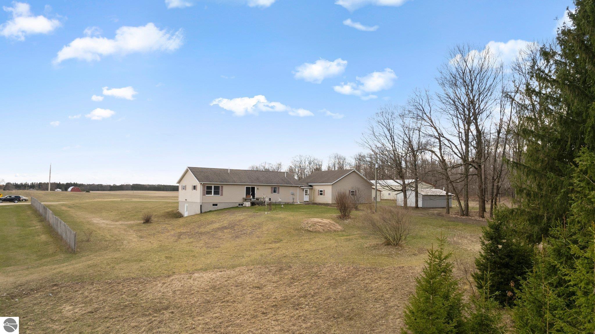 2189 Boardman Road