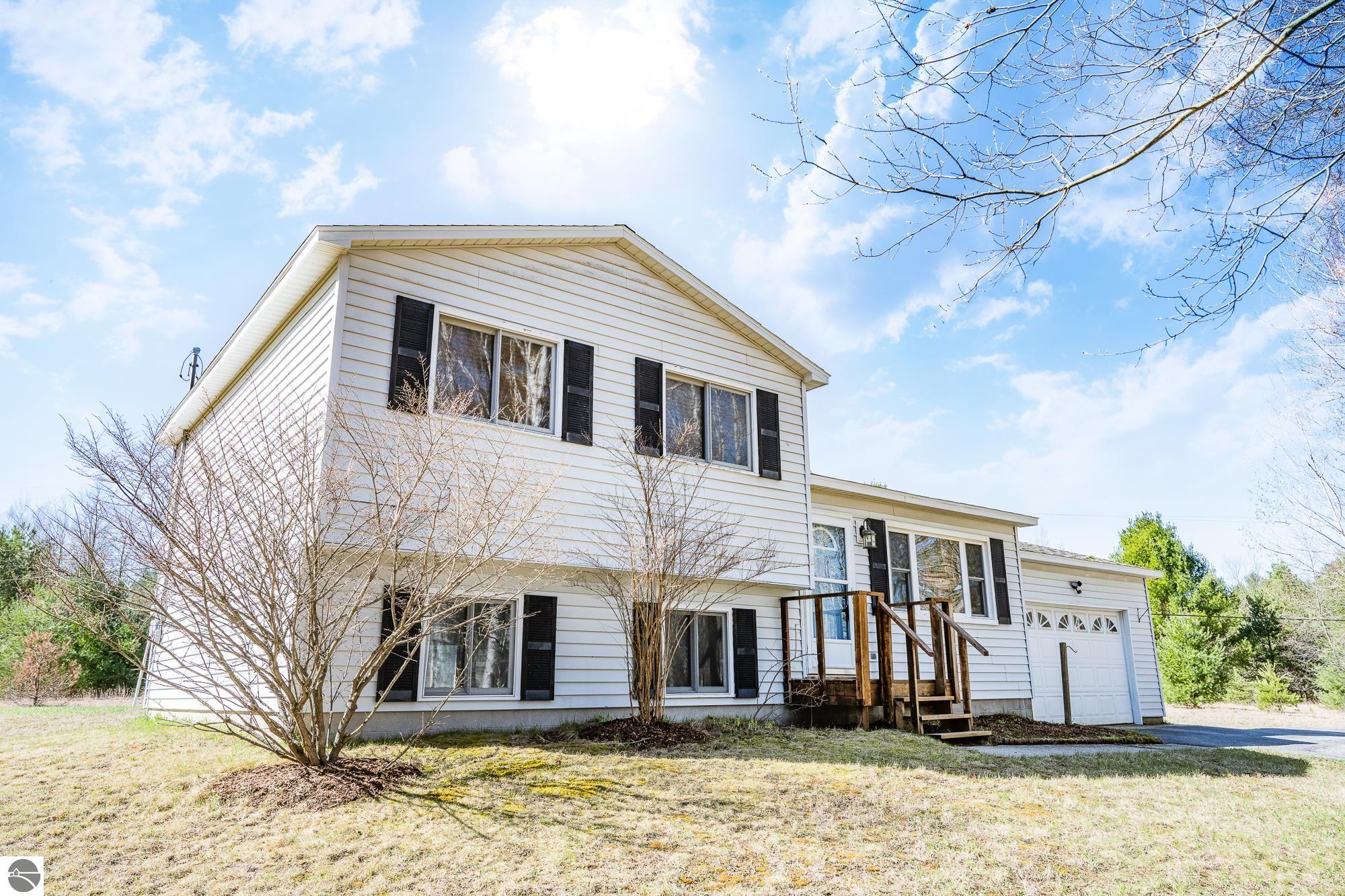 4906 Voice Road