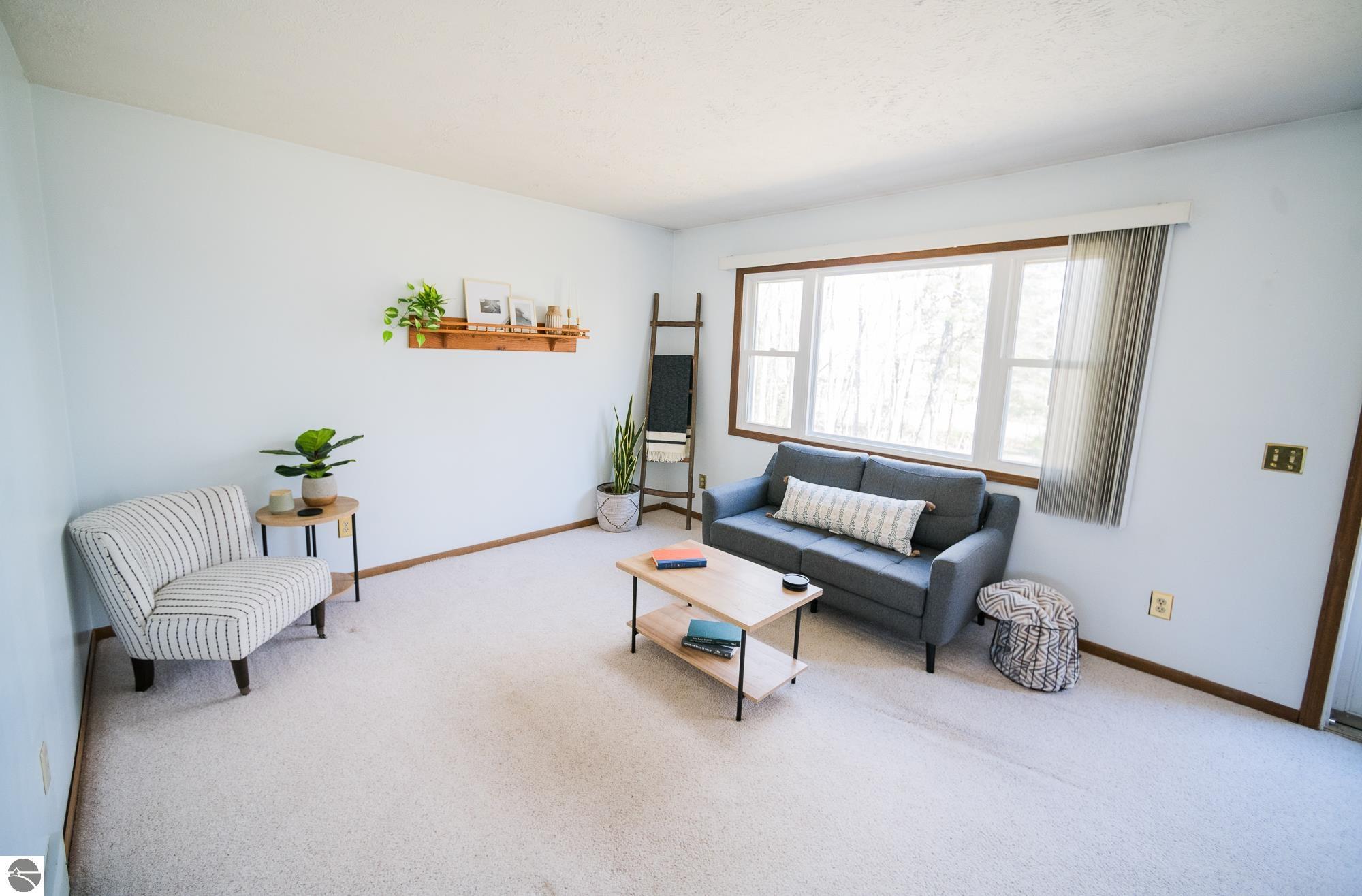 4906 Voice Road