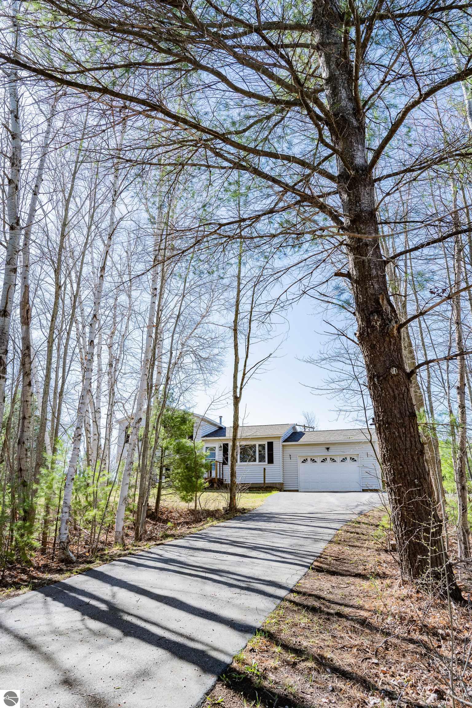 4906 Voice Road