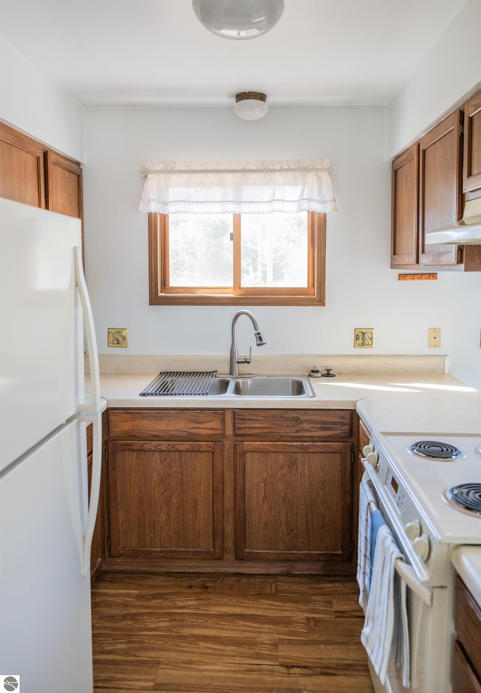 4906 Voice Road