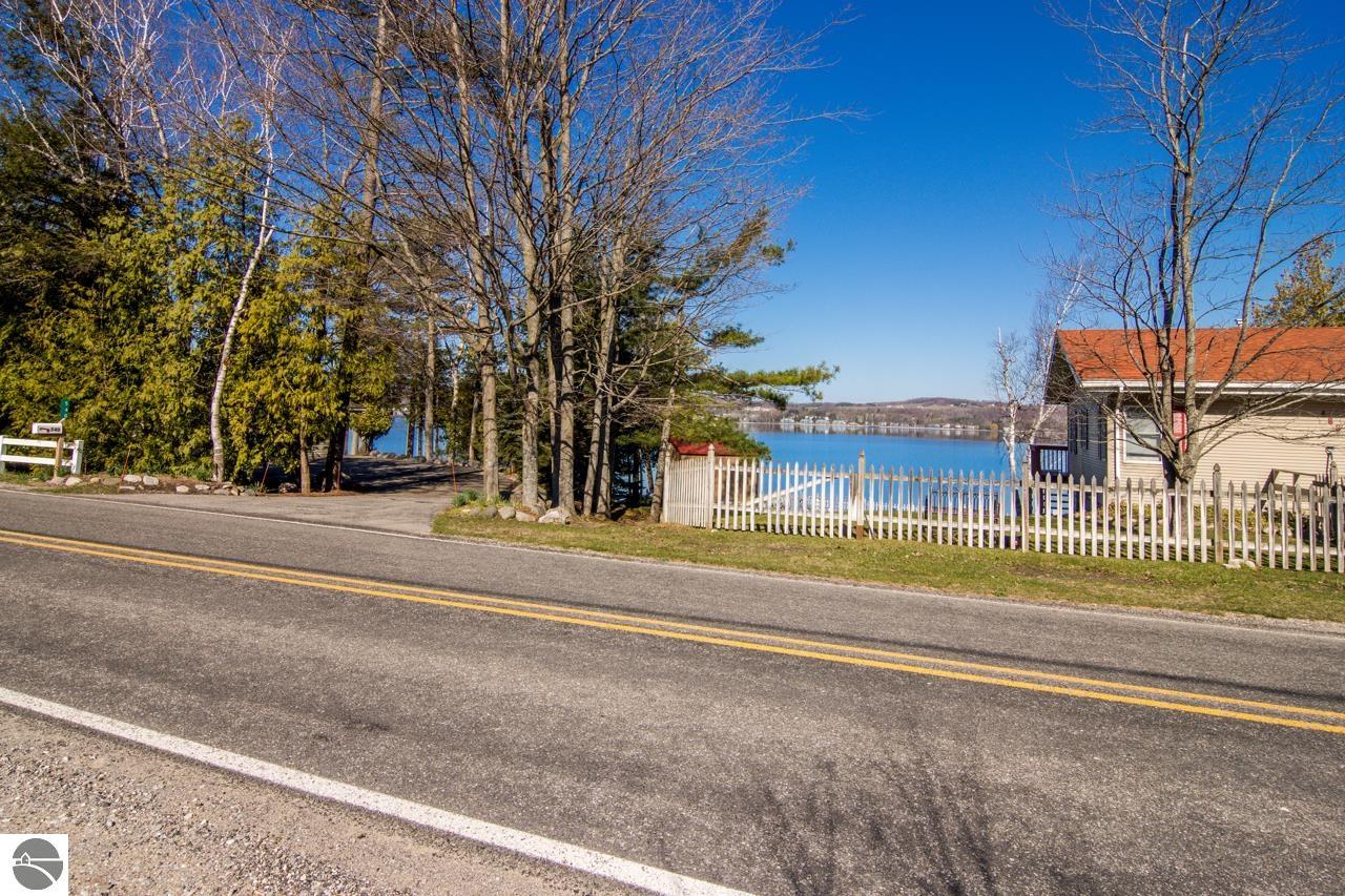 521 S Stony Point Road