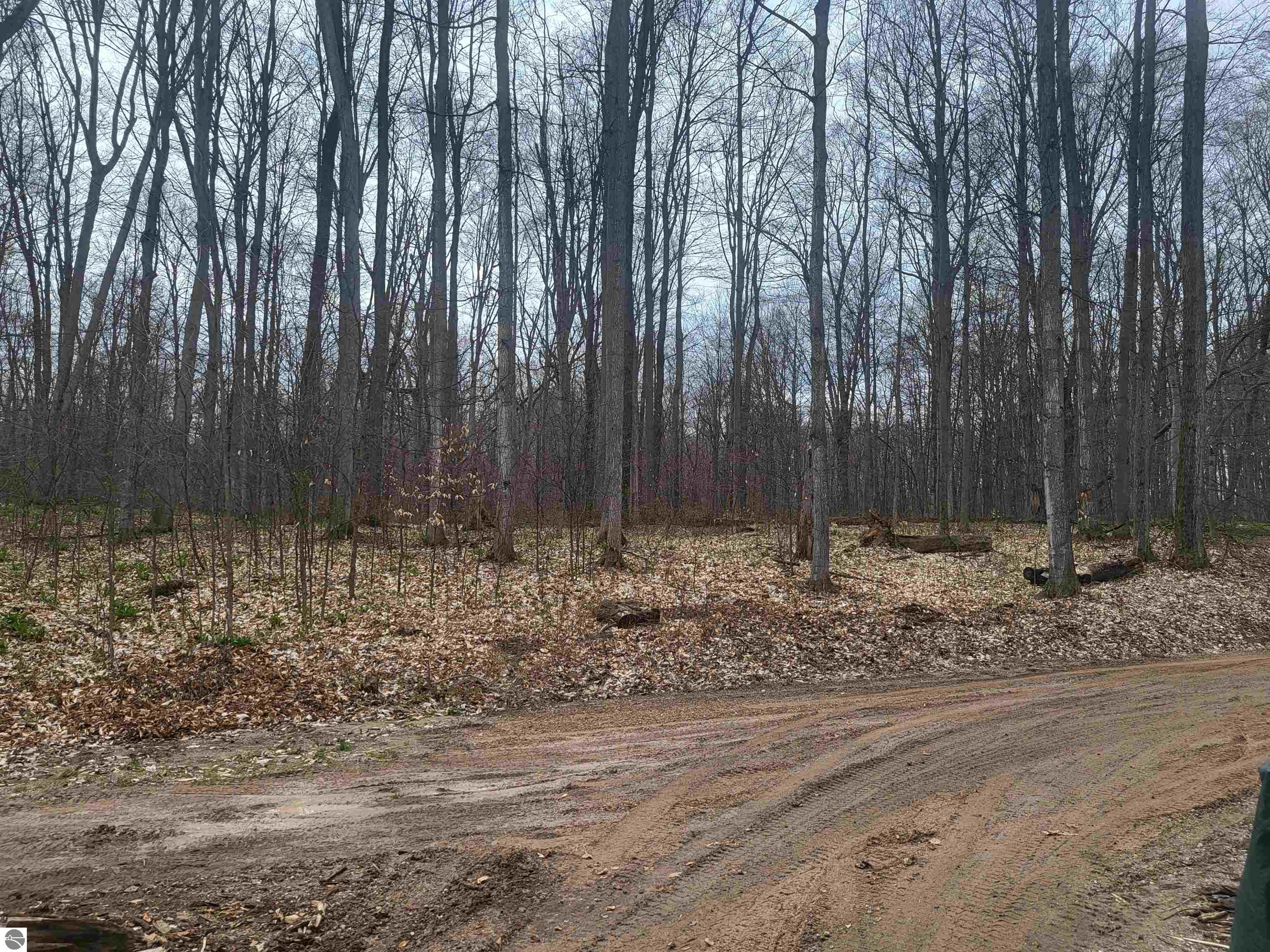 00 Fairview Road