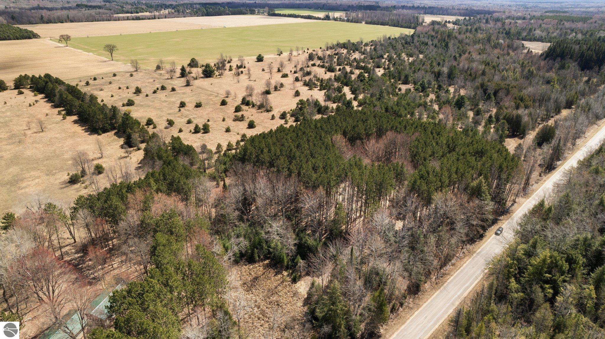 00 Golden Road, SE
