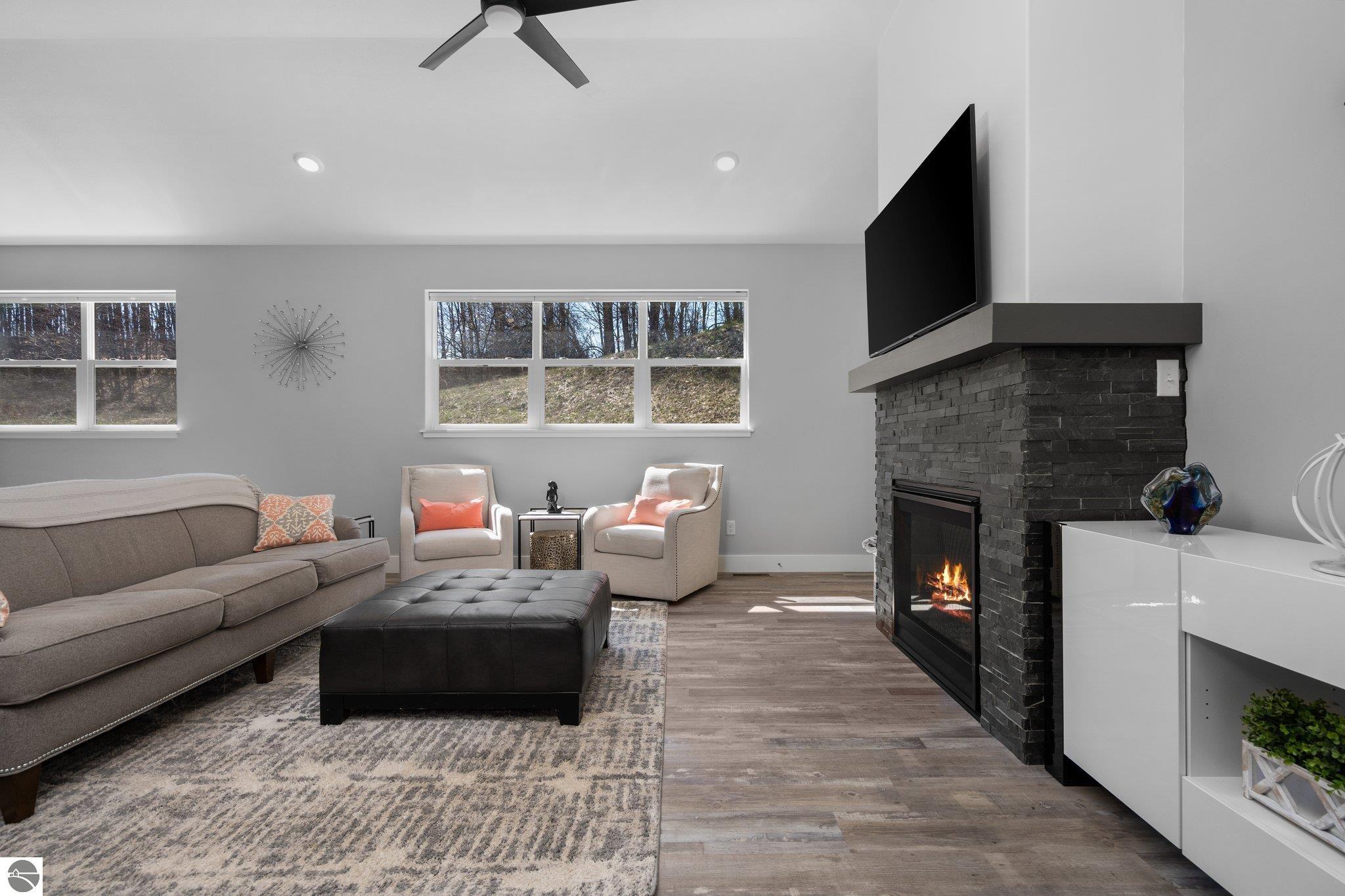 4877 Kodiak Drive