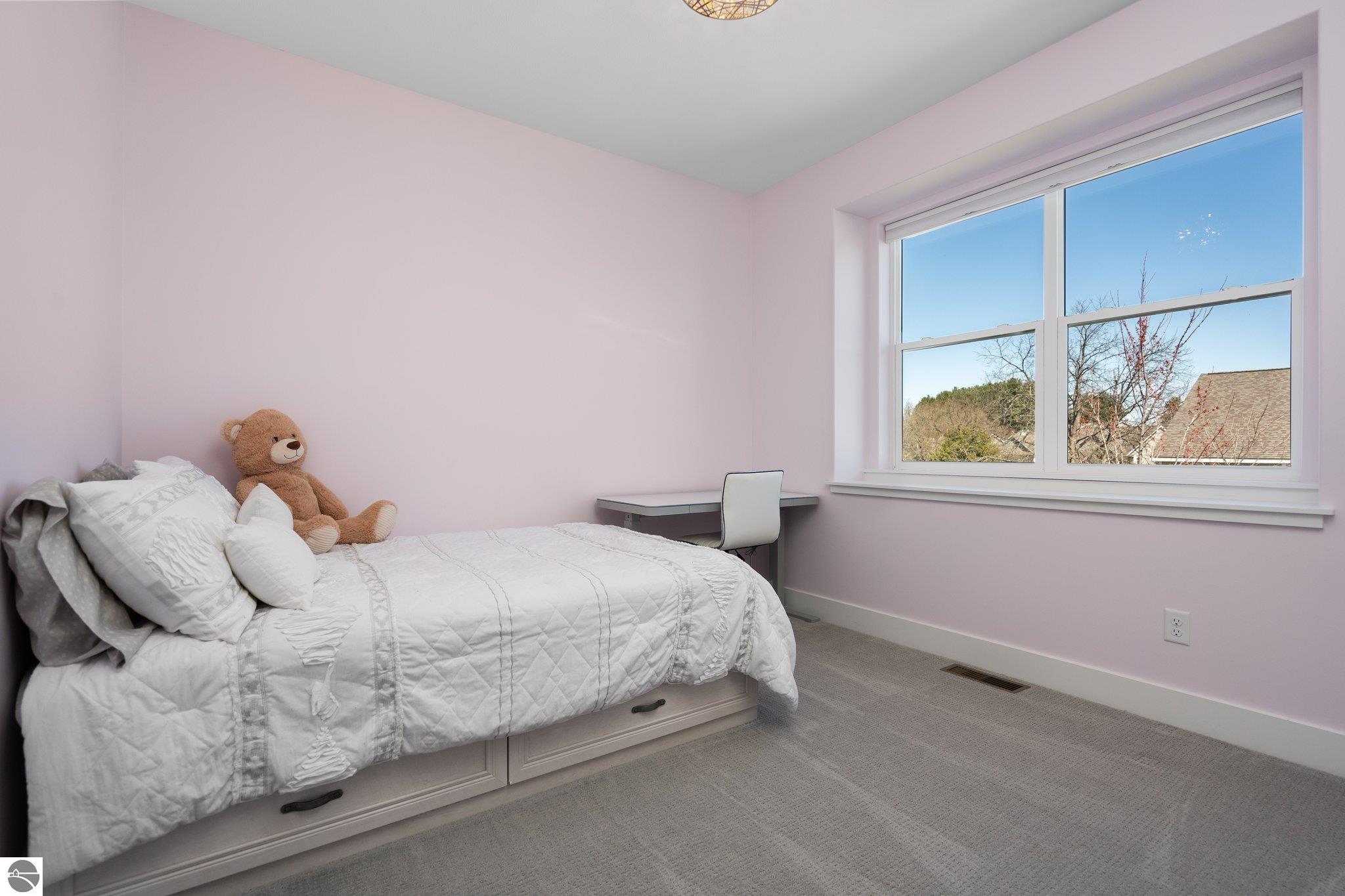 4877 Kodiak Drive