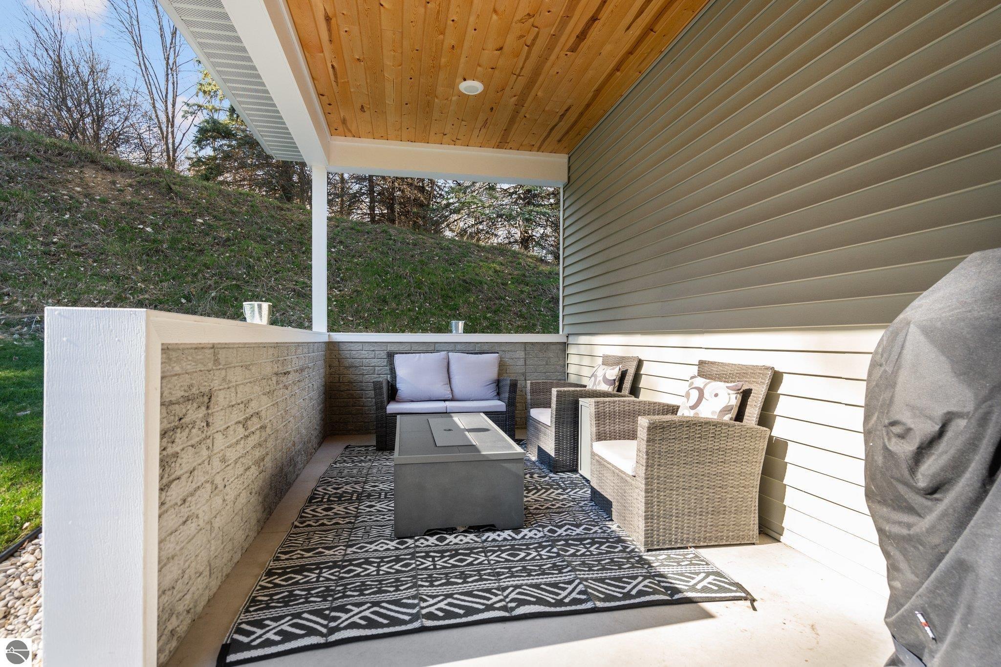 4877 Kodiak Drive