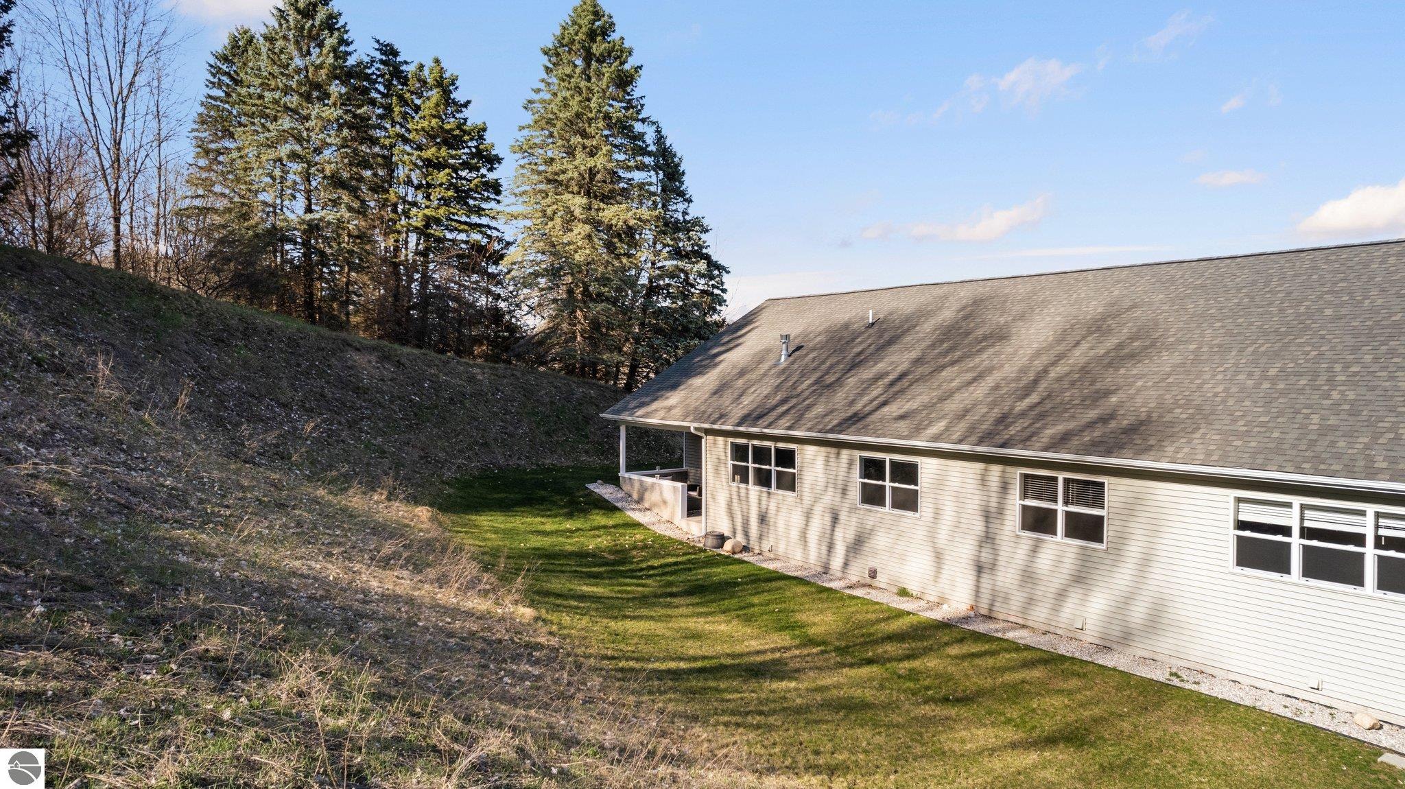 4877 Kodiak Drive