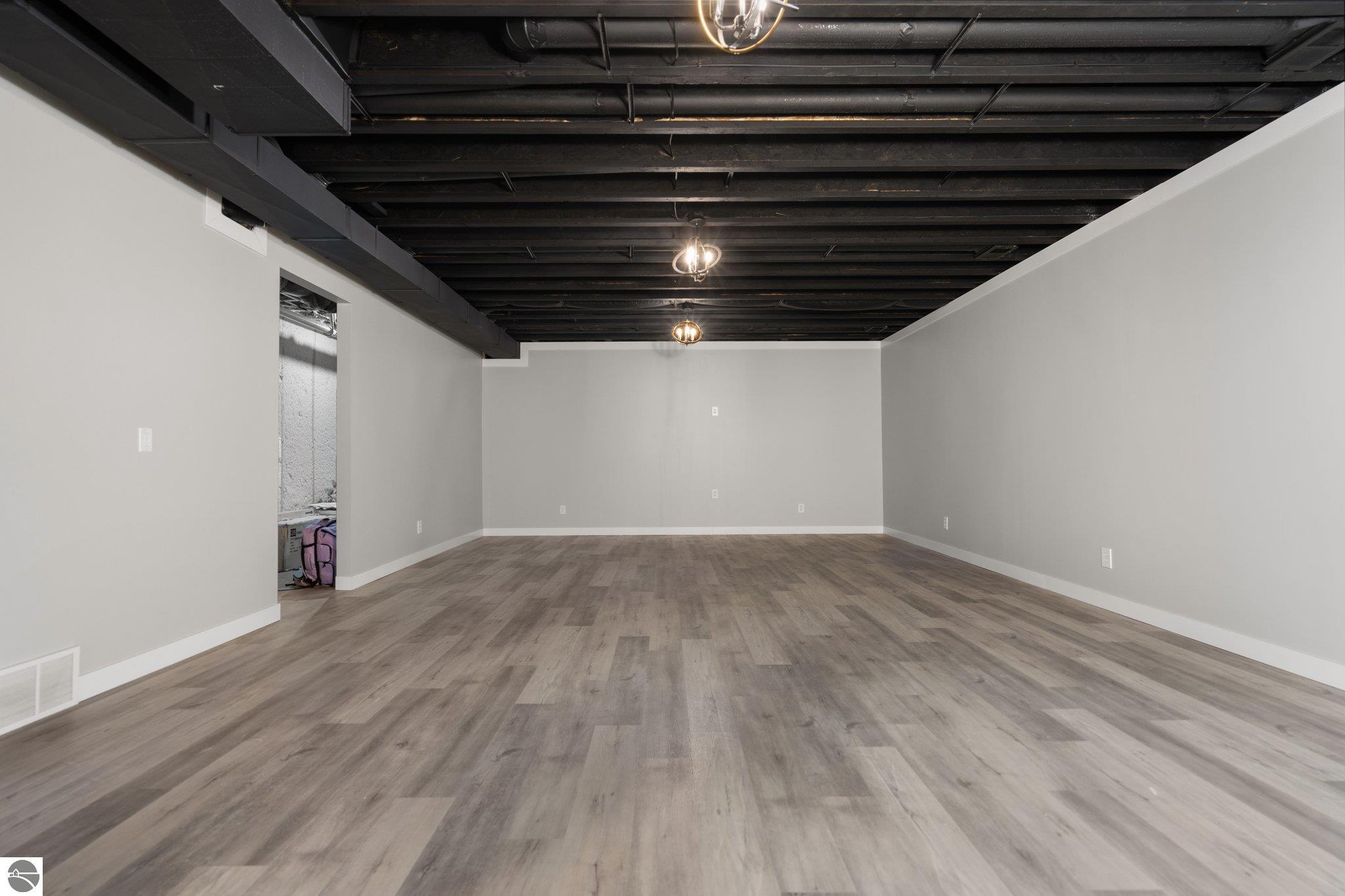 4877 Kodiak Drive