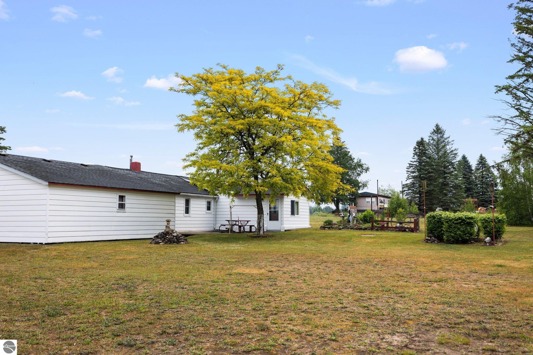 1189 SW Boardman Road