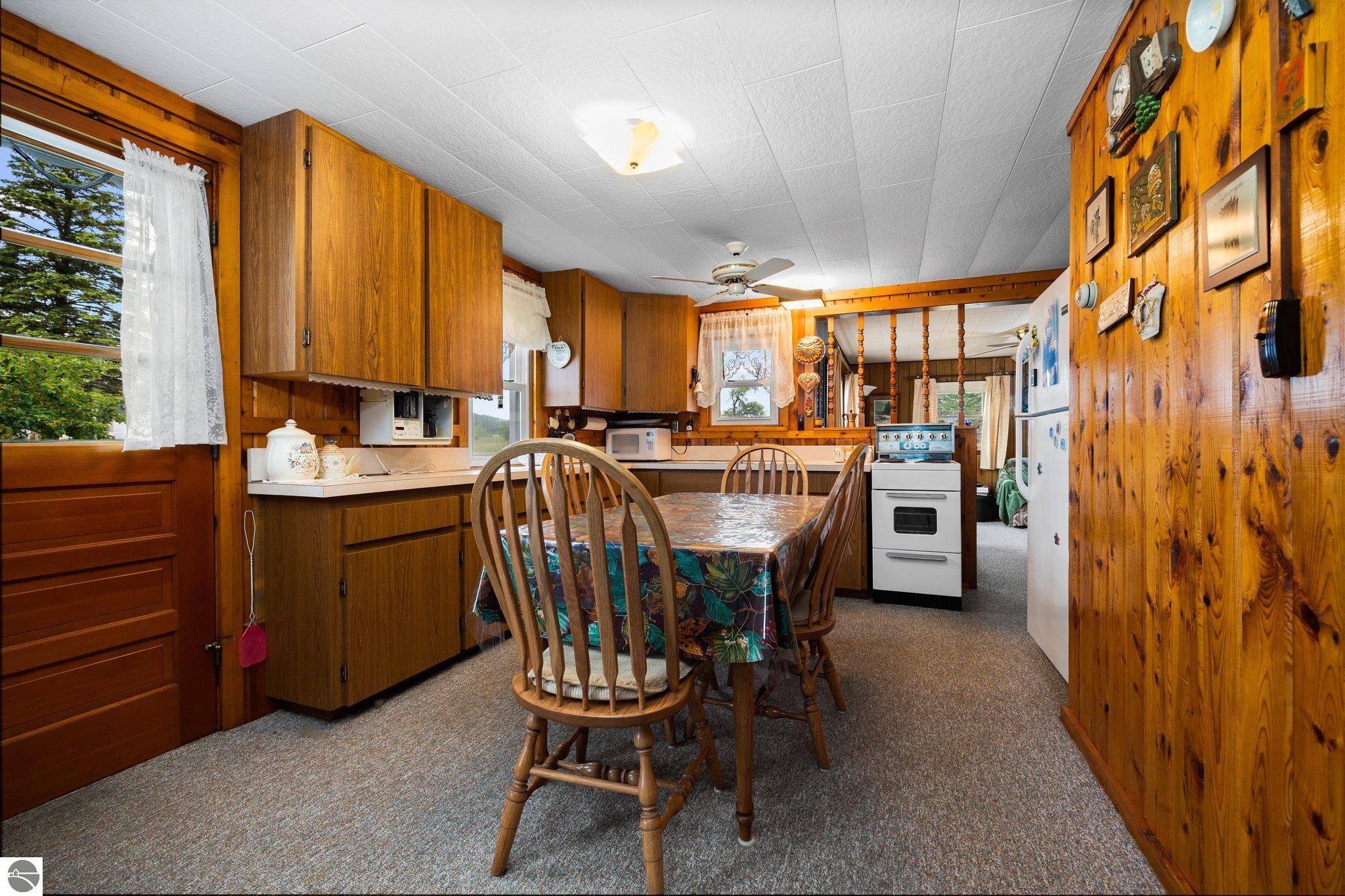 1189 SW Boardman Road