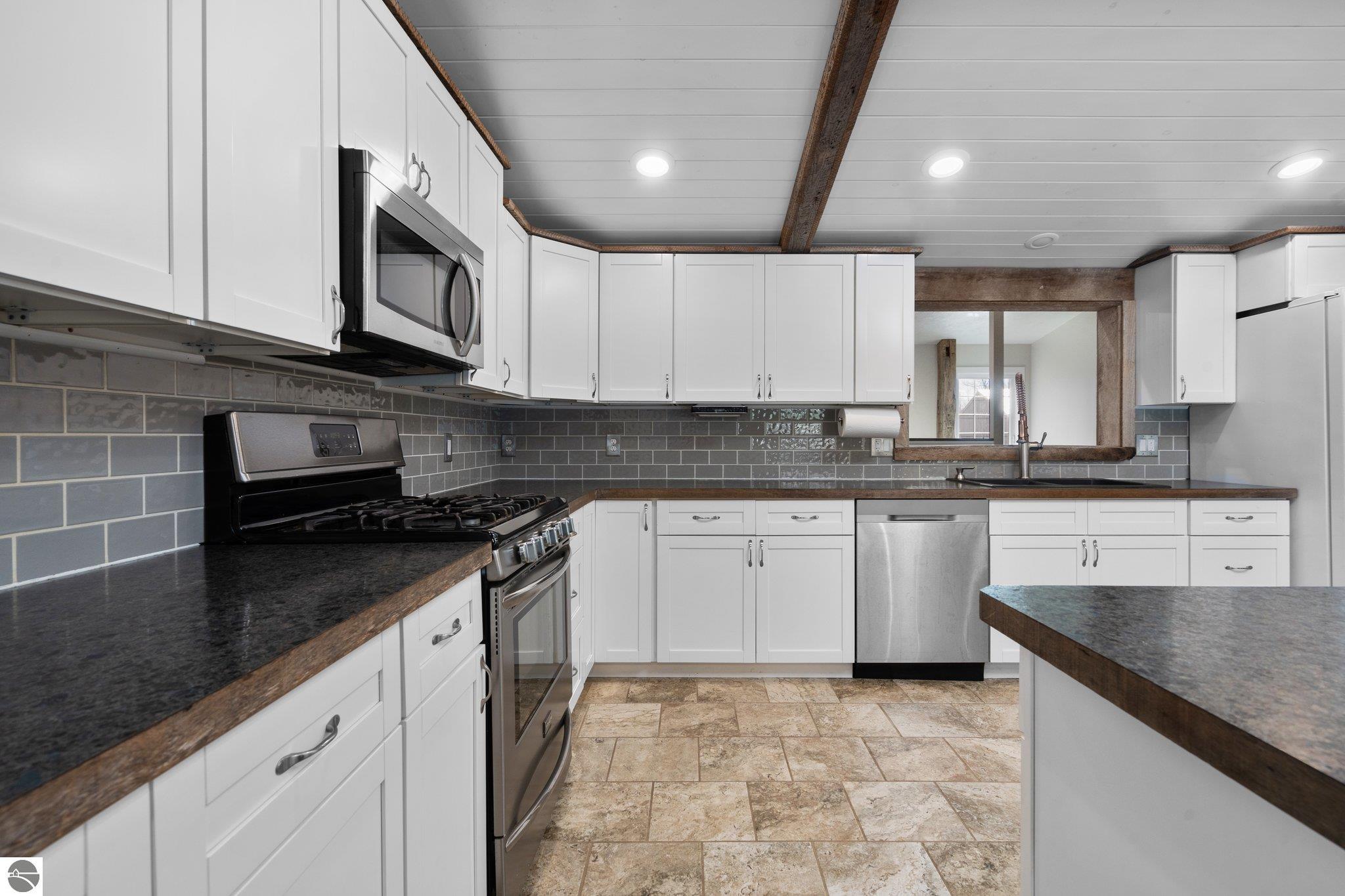 12095 Mueller Road