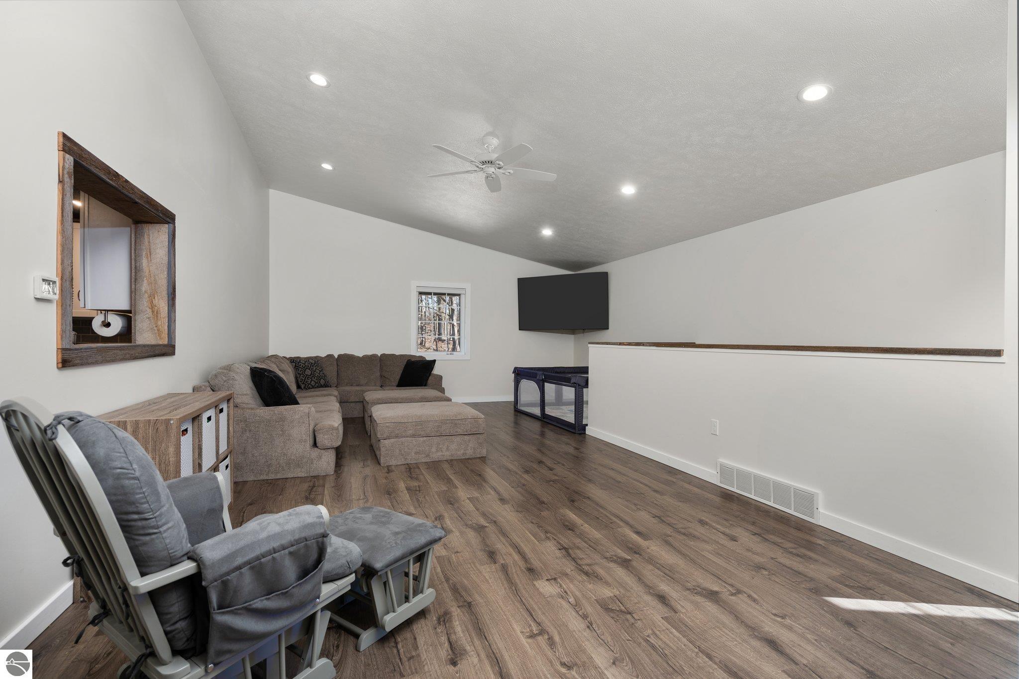 12095 Mueller Road