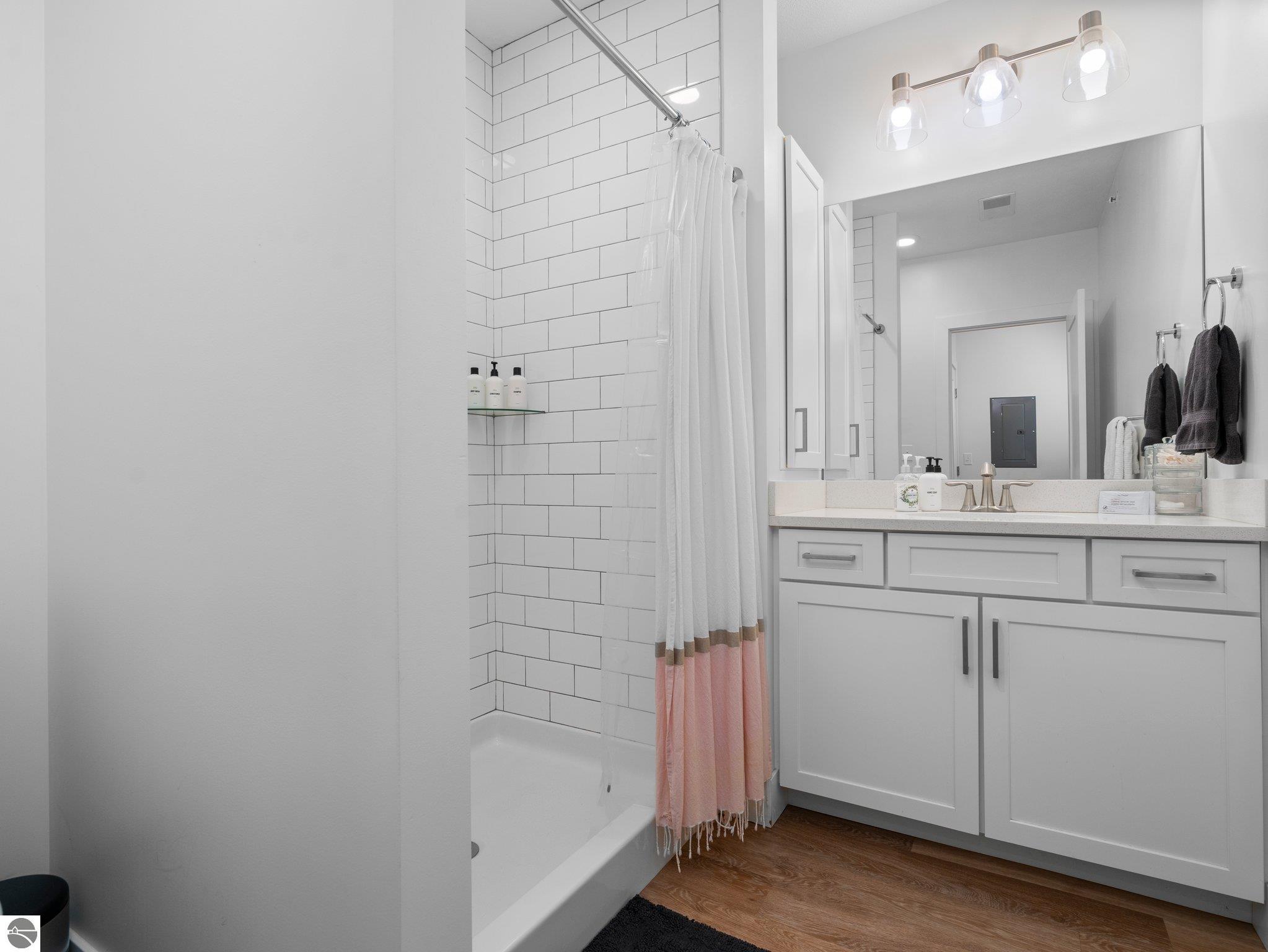 135 E Eighth Street # 3