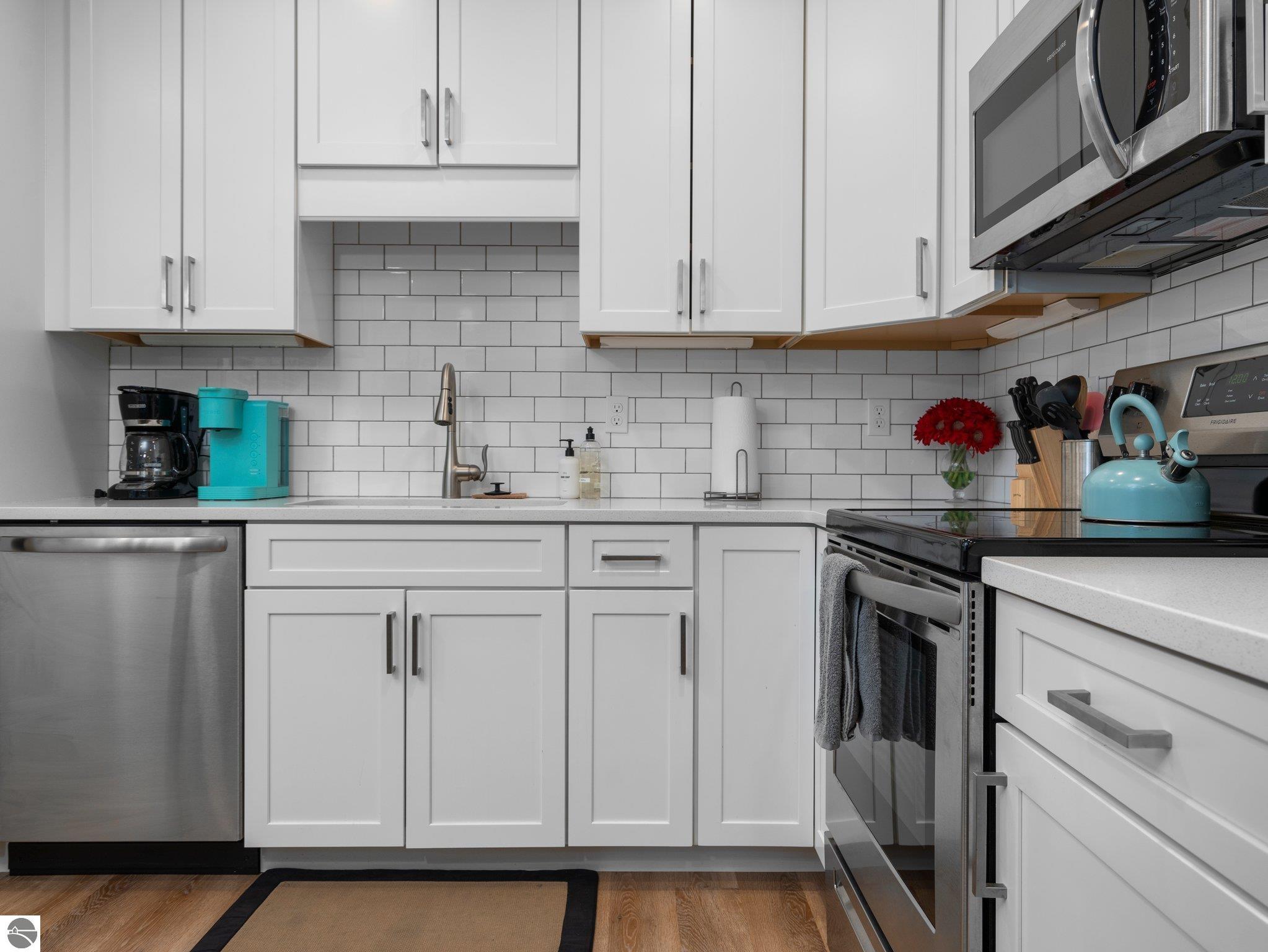 135 E Eighth Street # 3