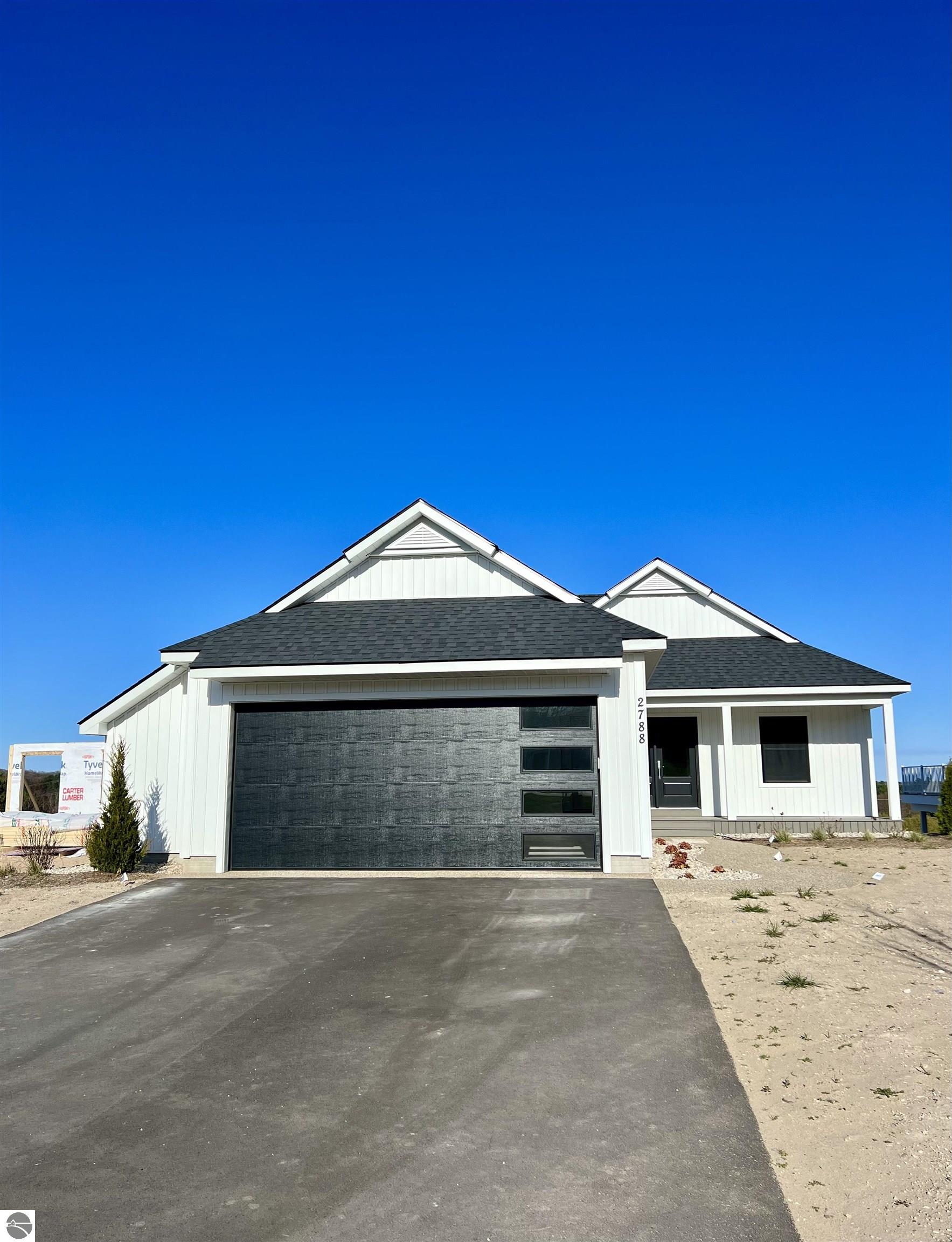 2788 W Crown Drive