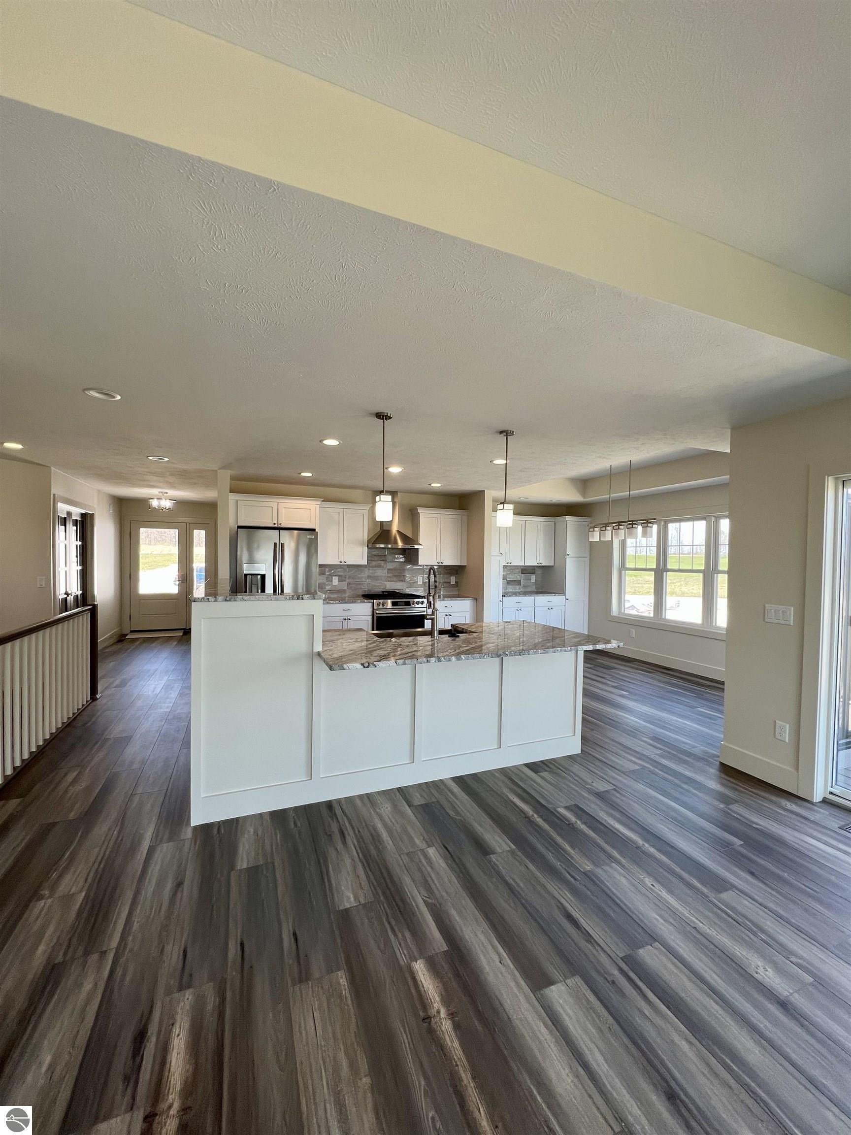 2788 W Crown Drive
