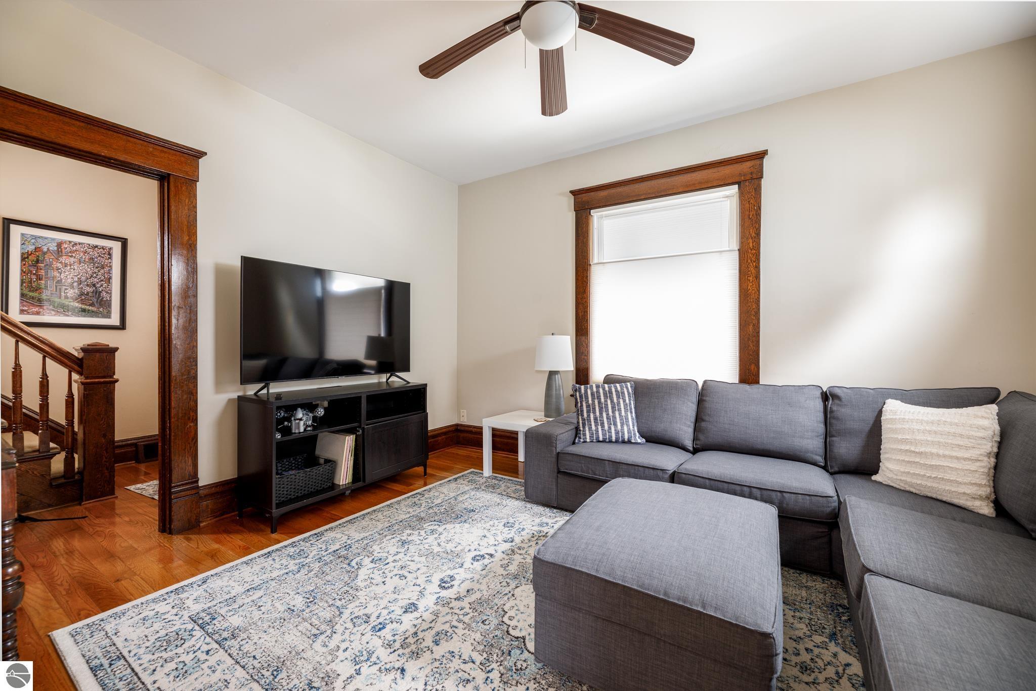 424 W Ninth Street