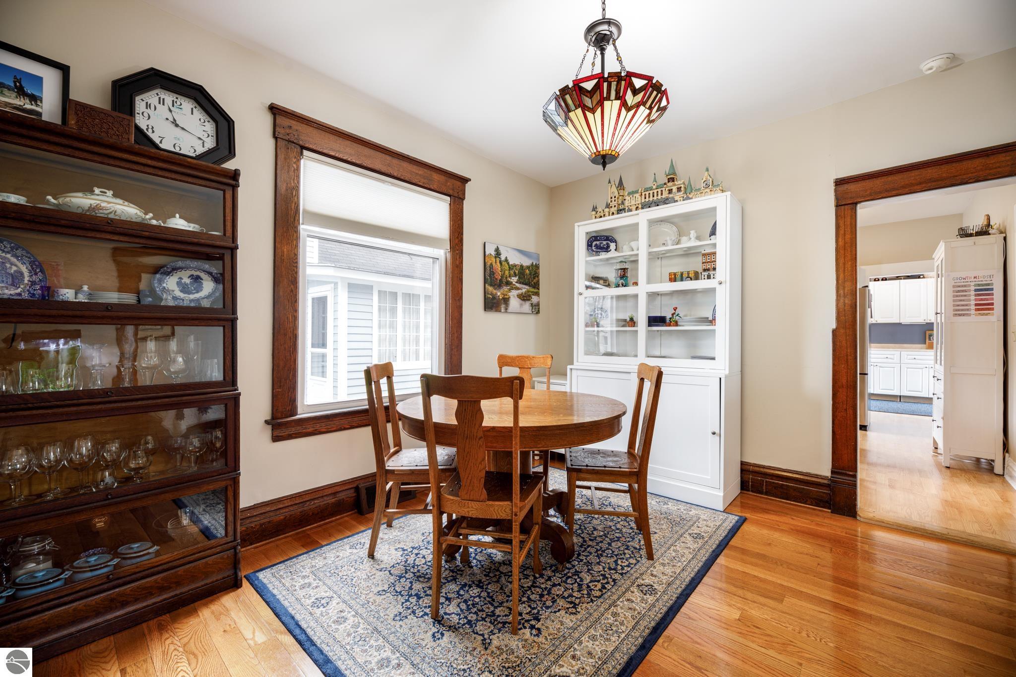 424 W Ninth Street