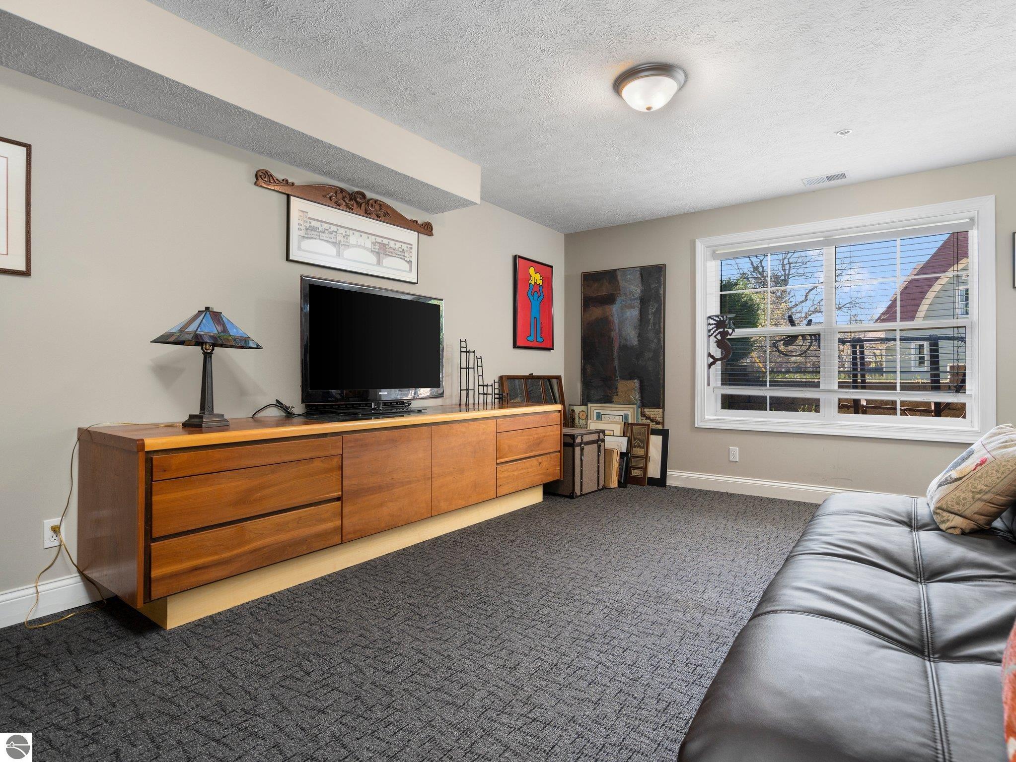 151 Railroad Avenue Unit: D/15
