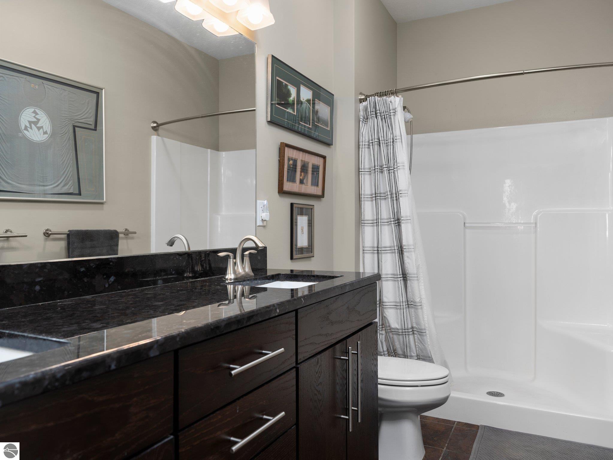 151 Railroad Avenue Unit: D/15