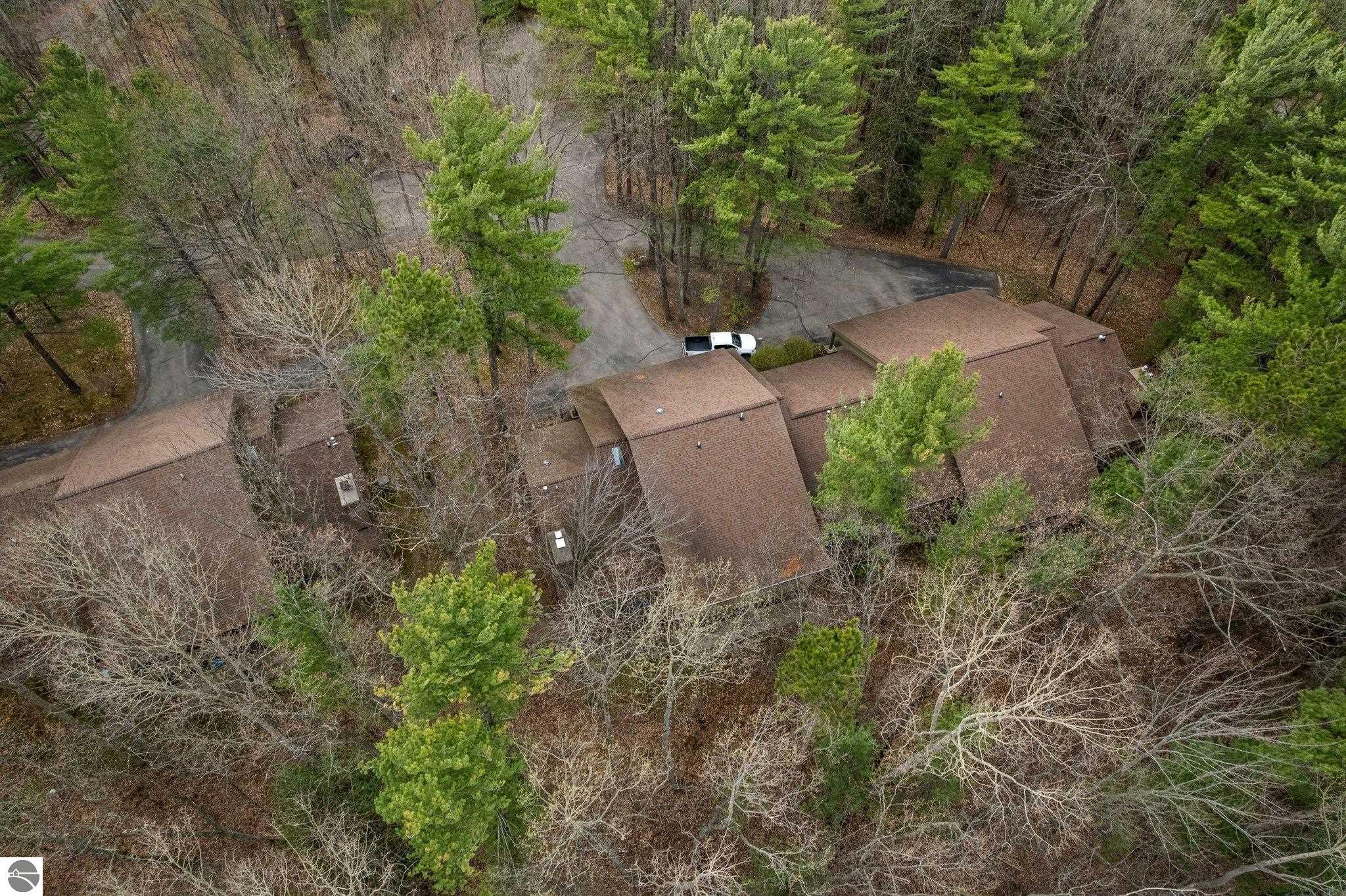 6247 Summit Court