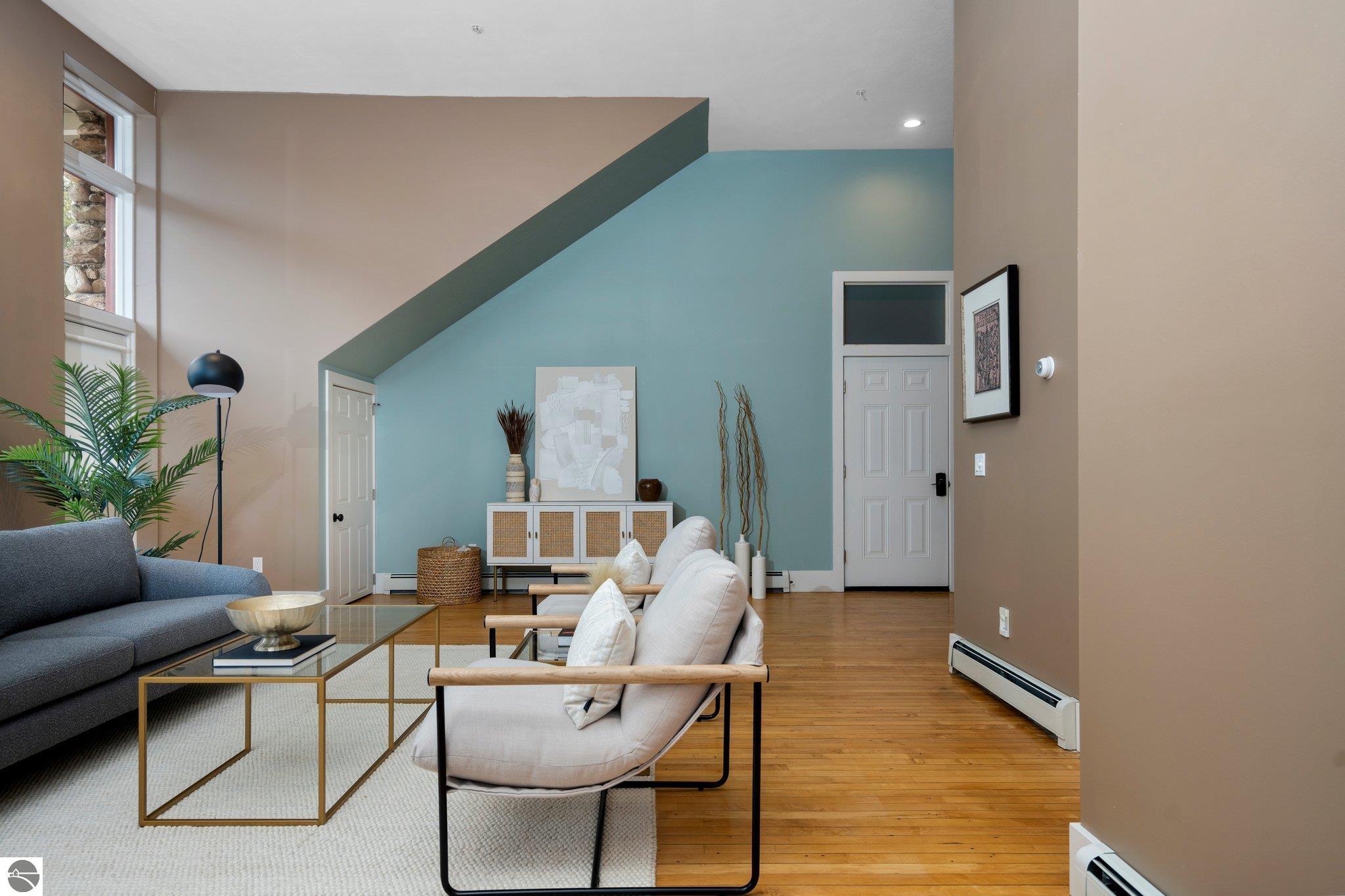 513 N Saint Marys Street # 2