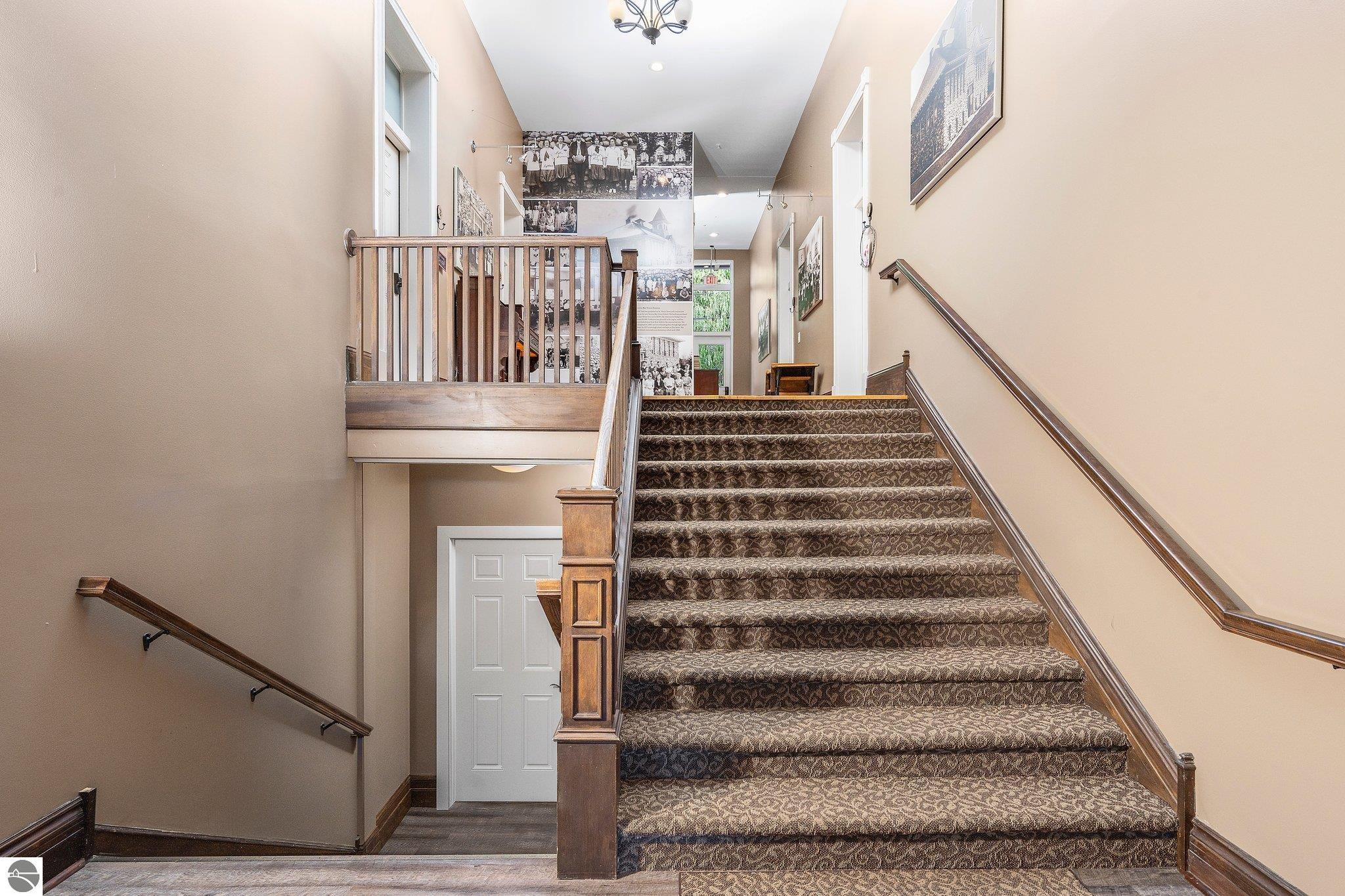 513 N Saint Marys Street # 2